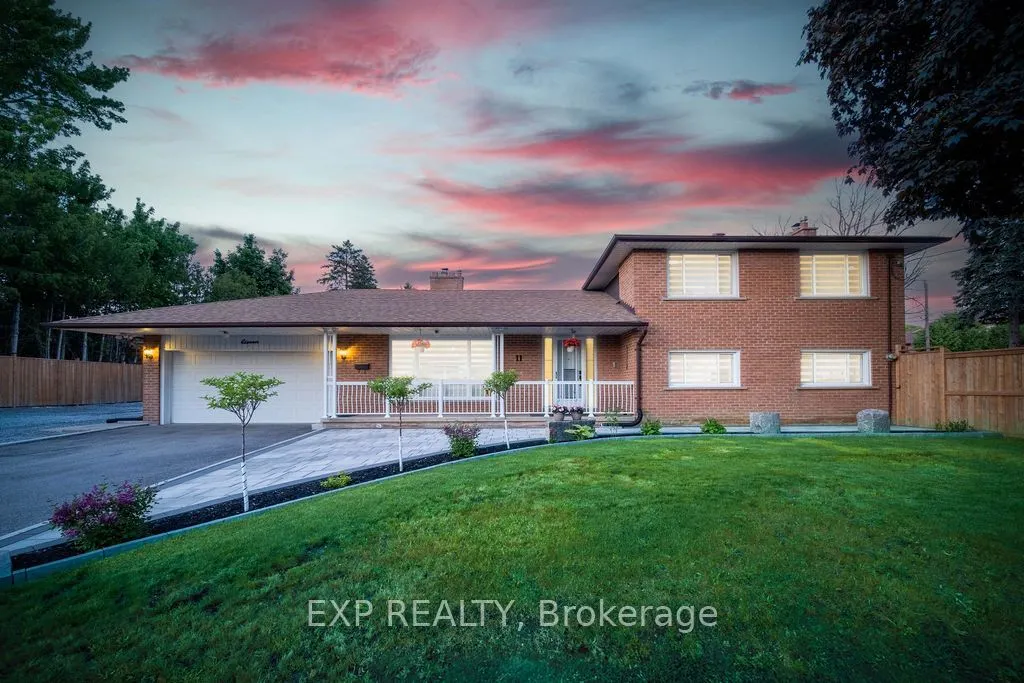 11 Lillian Avenue