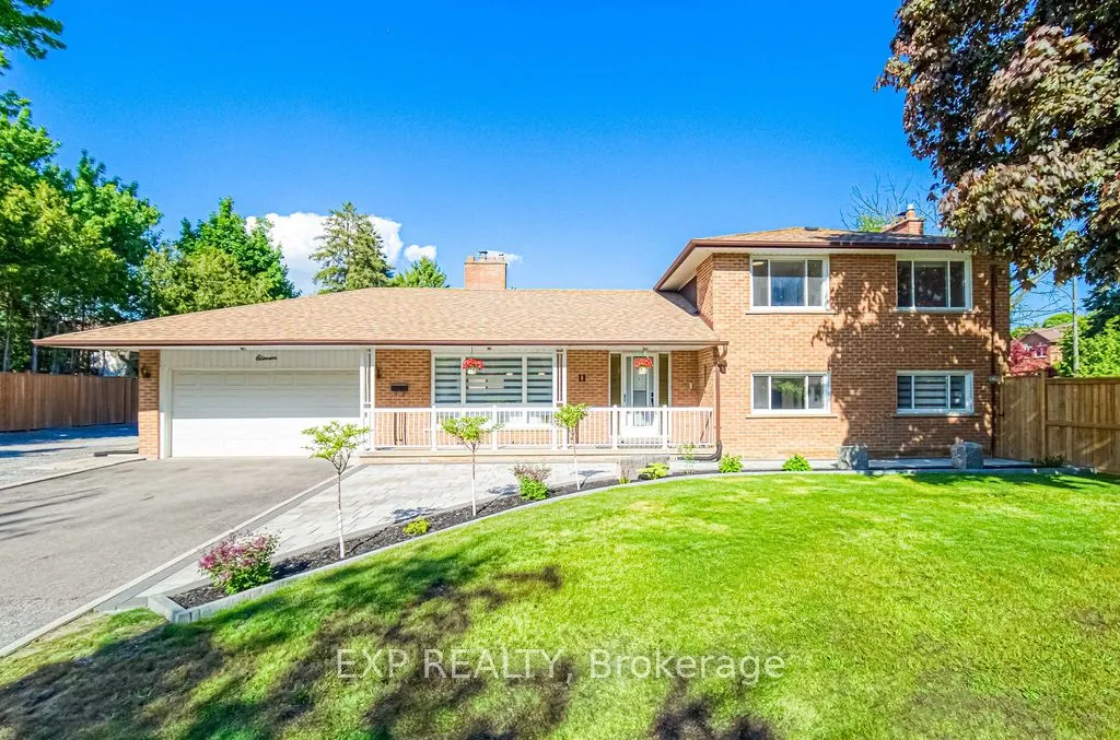 11 Lillian Avenue
