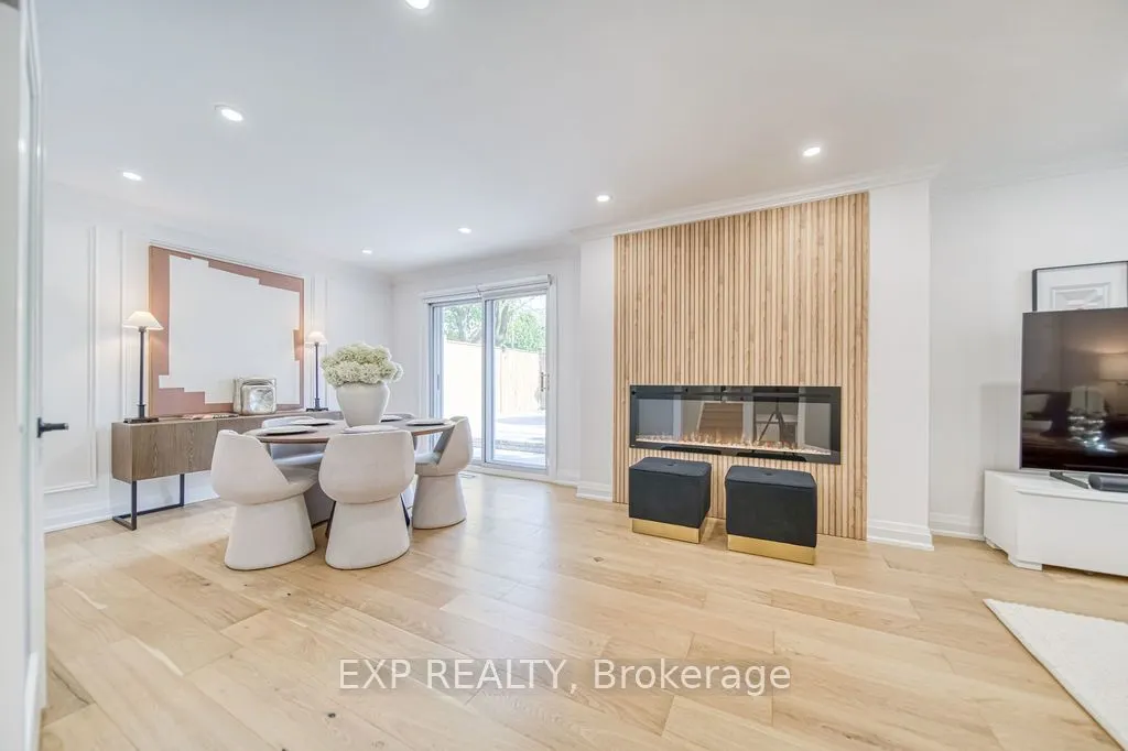 11 Lillian Avenue