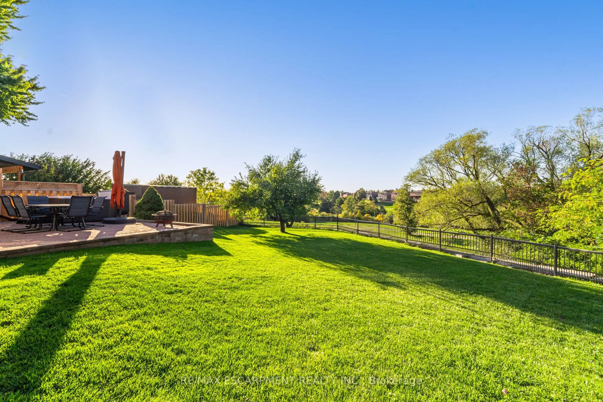 154 Rainbow Drive