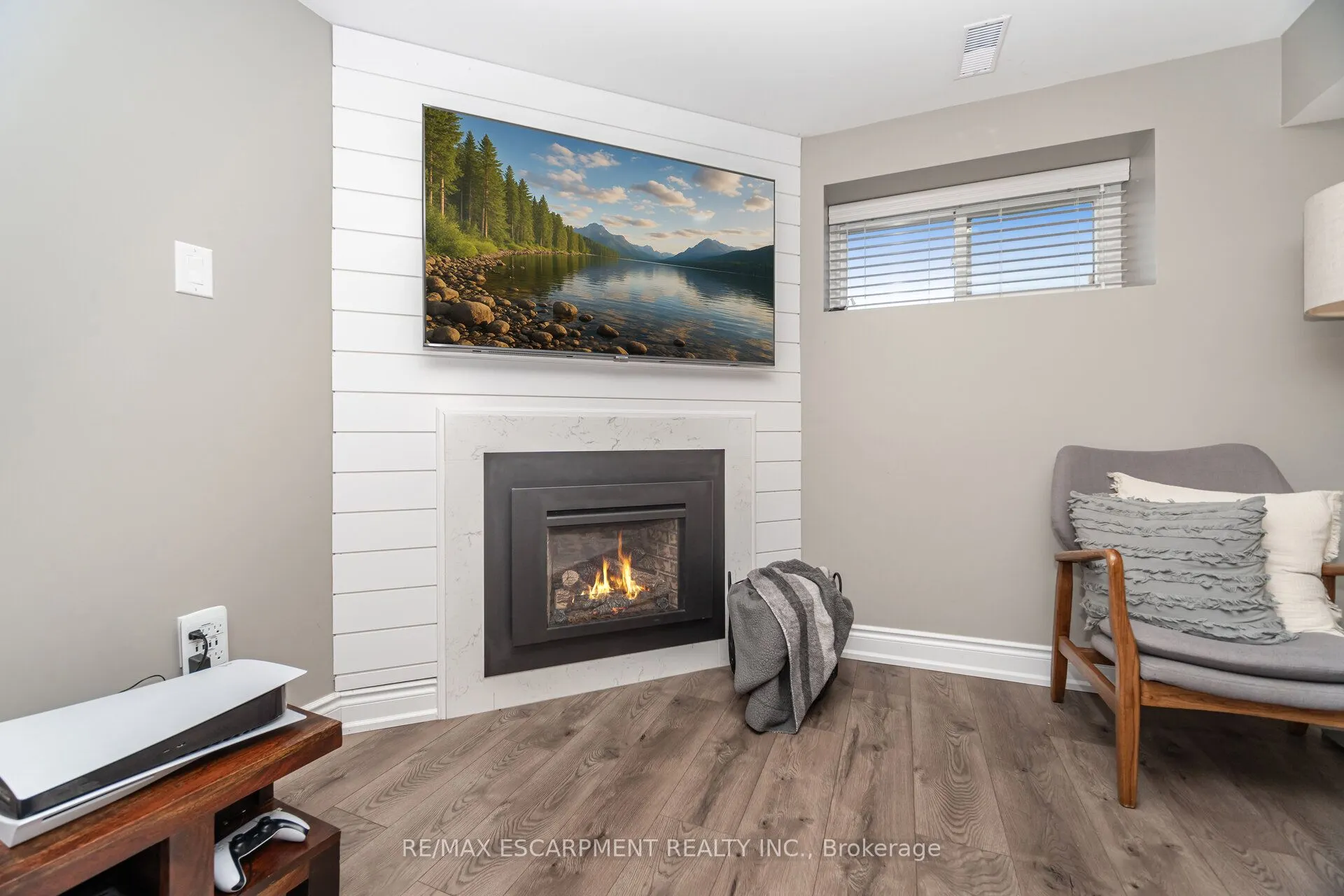 154 Rainbow Drive