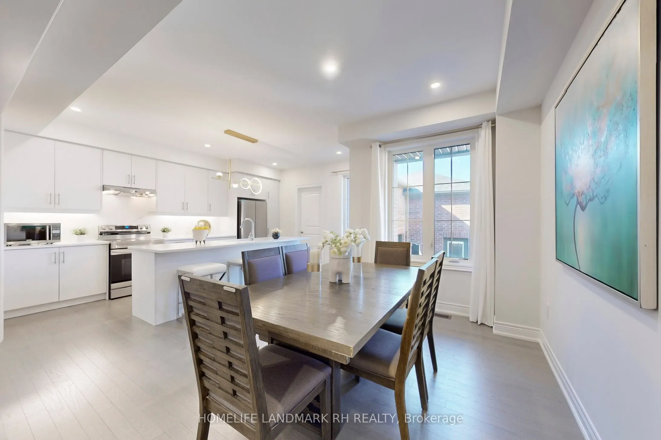 25 John Rolph Street