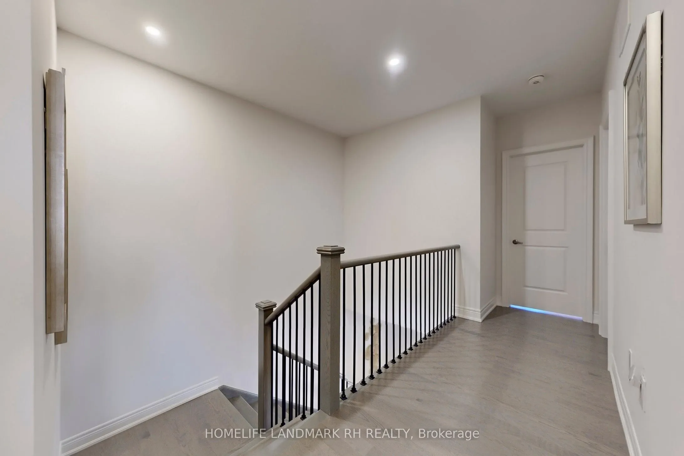 25 John Rolph Street