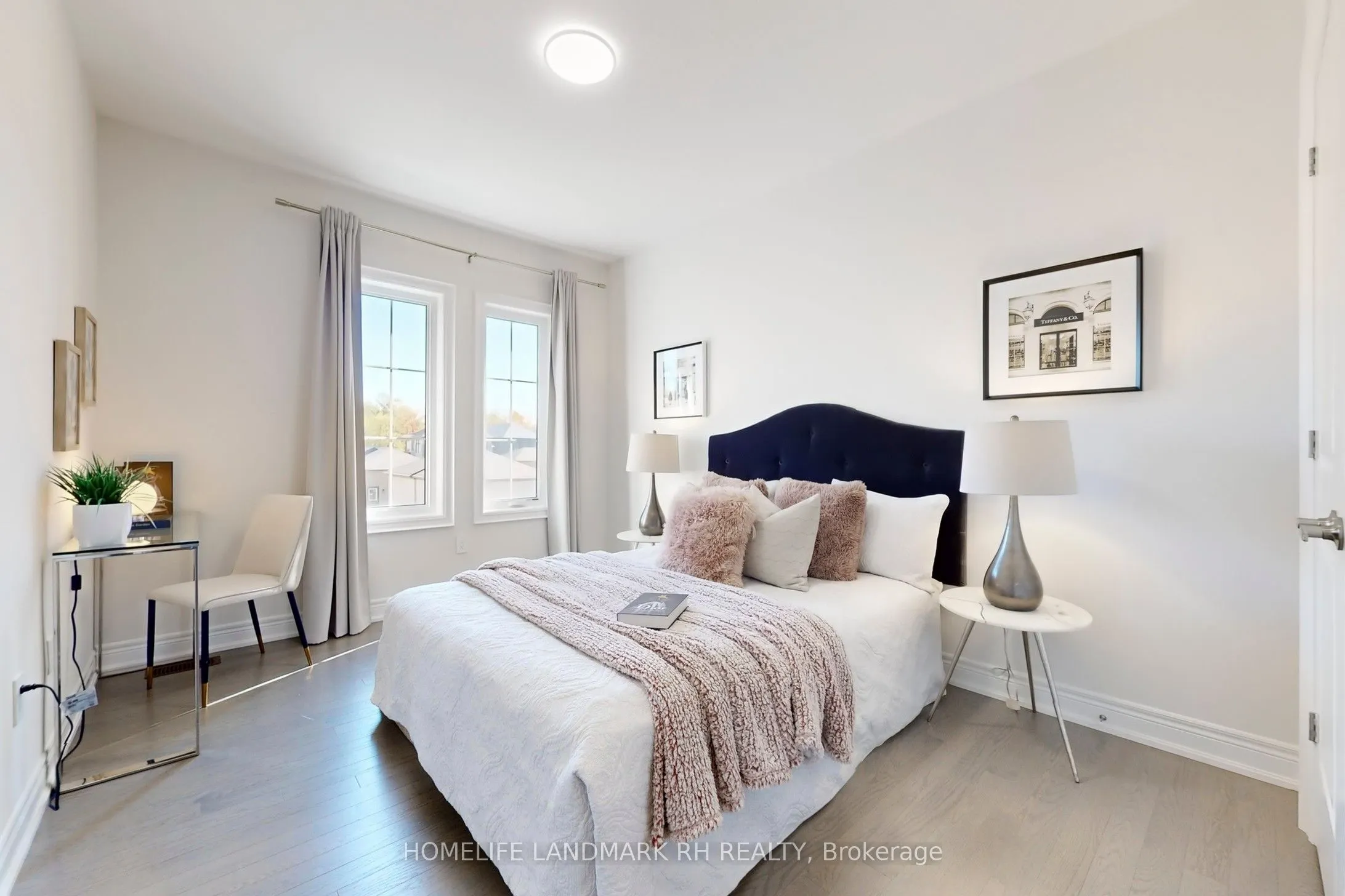 25 John Rolph Street