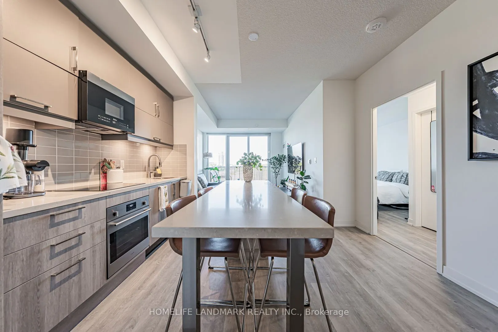 38 Simcoe Promenade, #C410