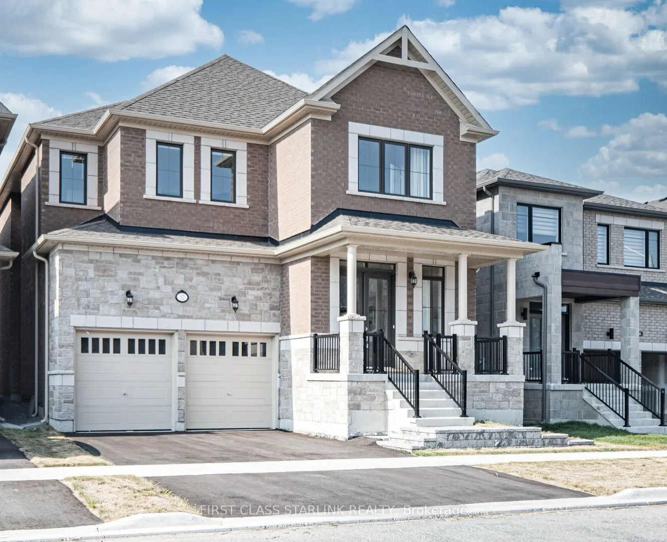 52 Jinnah Avenue