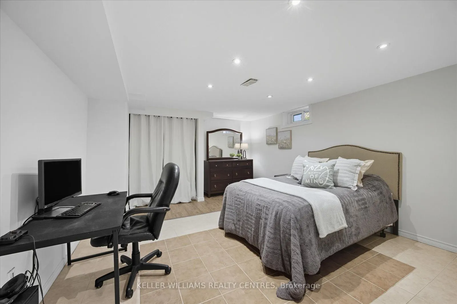 916 Elgin Street