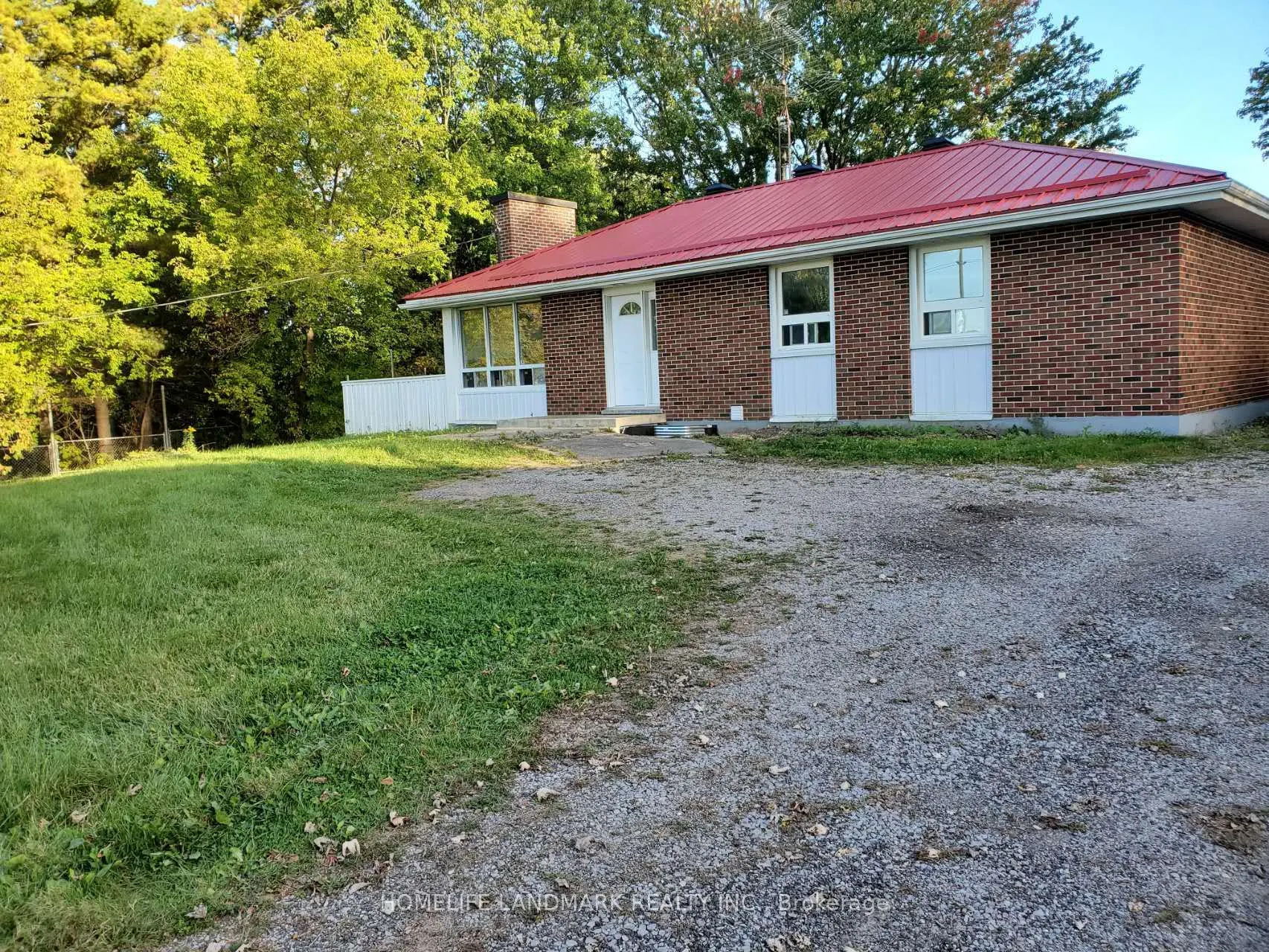 2413 Vivian Road, #(Main Floor)
