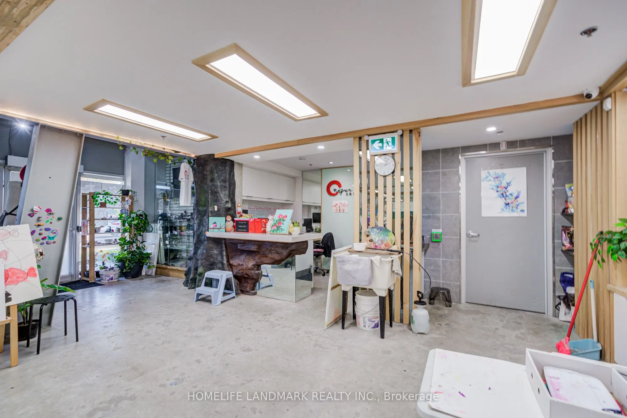 4602 Steeles Avenue E, #R 3
