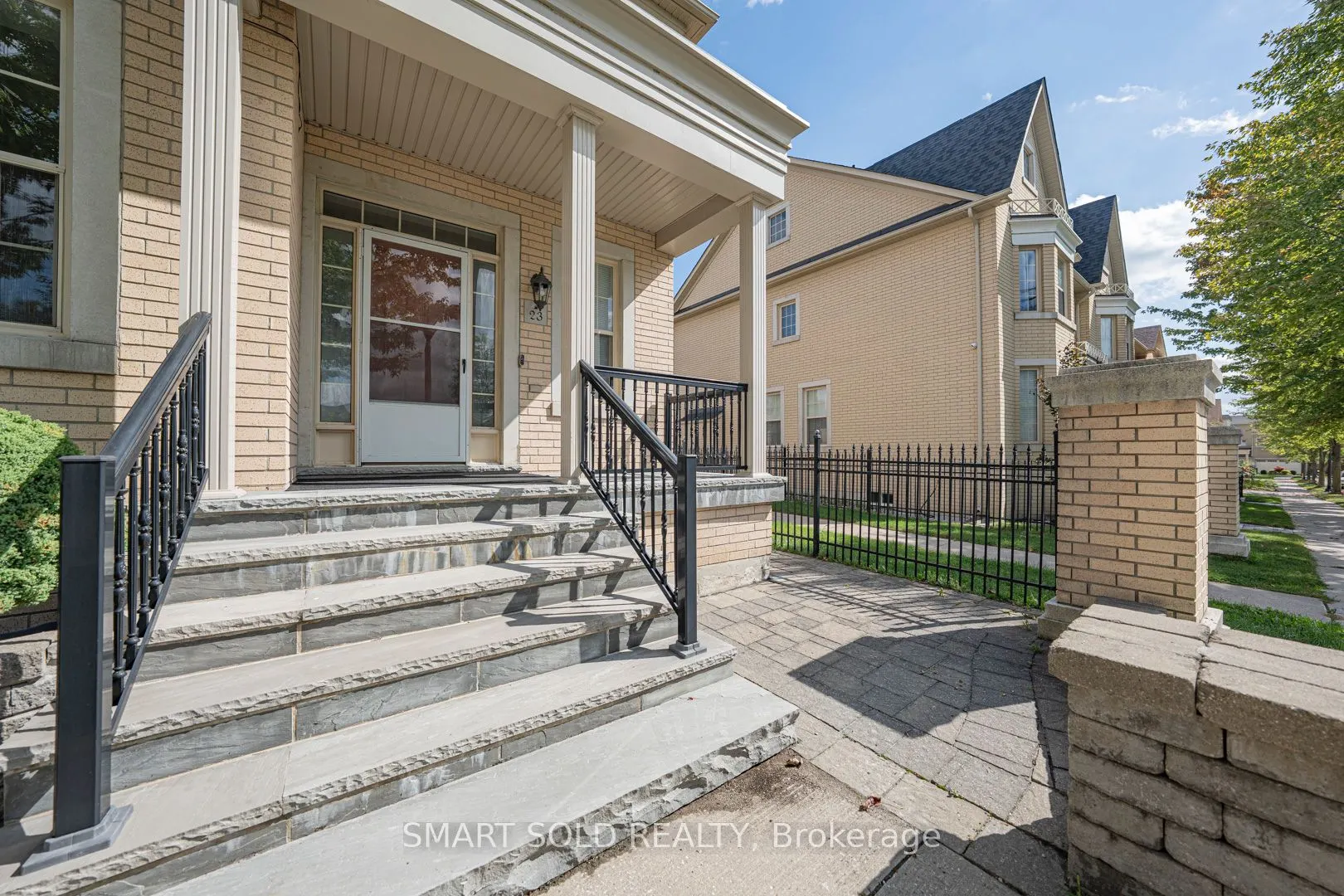 23 Bonheur Road