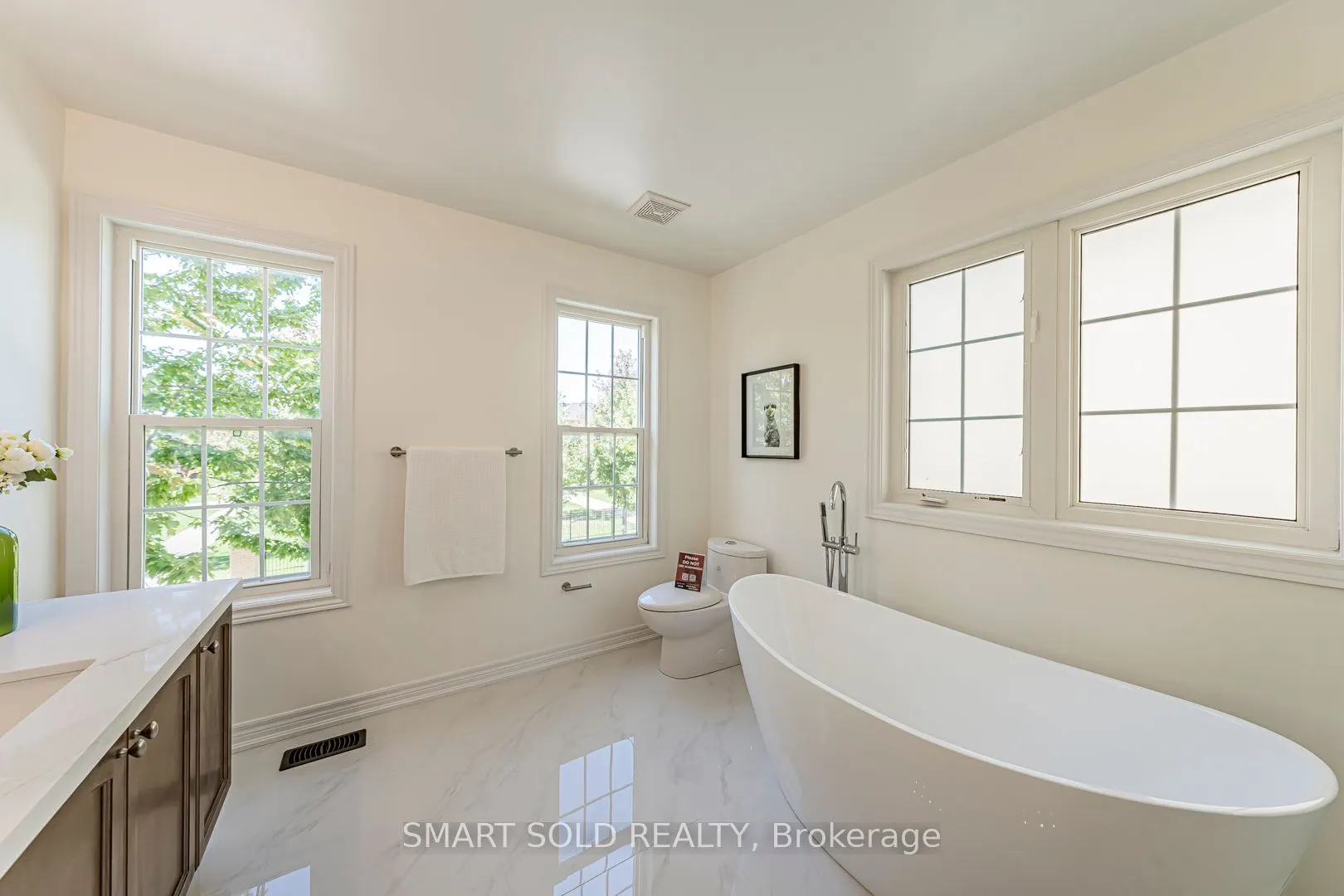 23 Bonheur Road