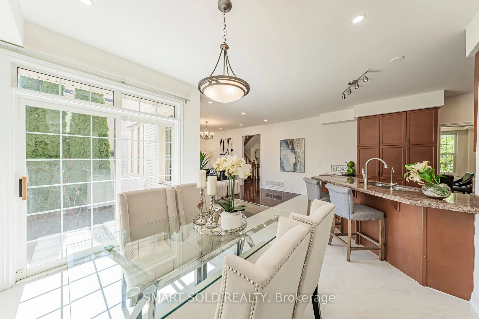23 Bonheur Road