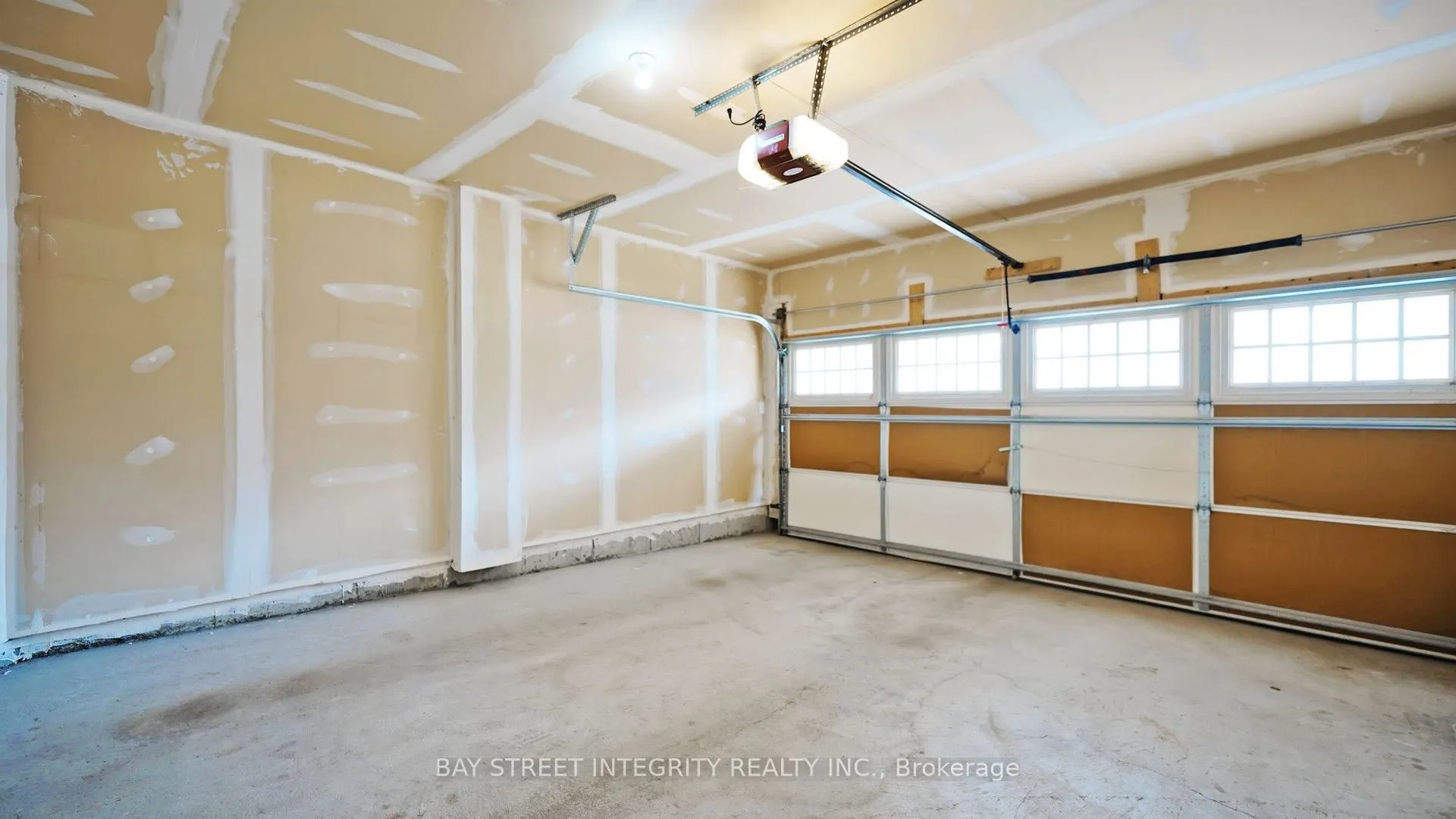 170 Baber Crescent