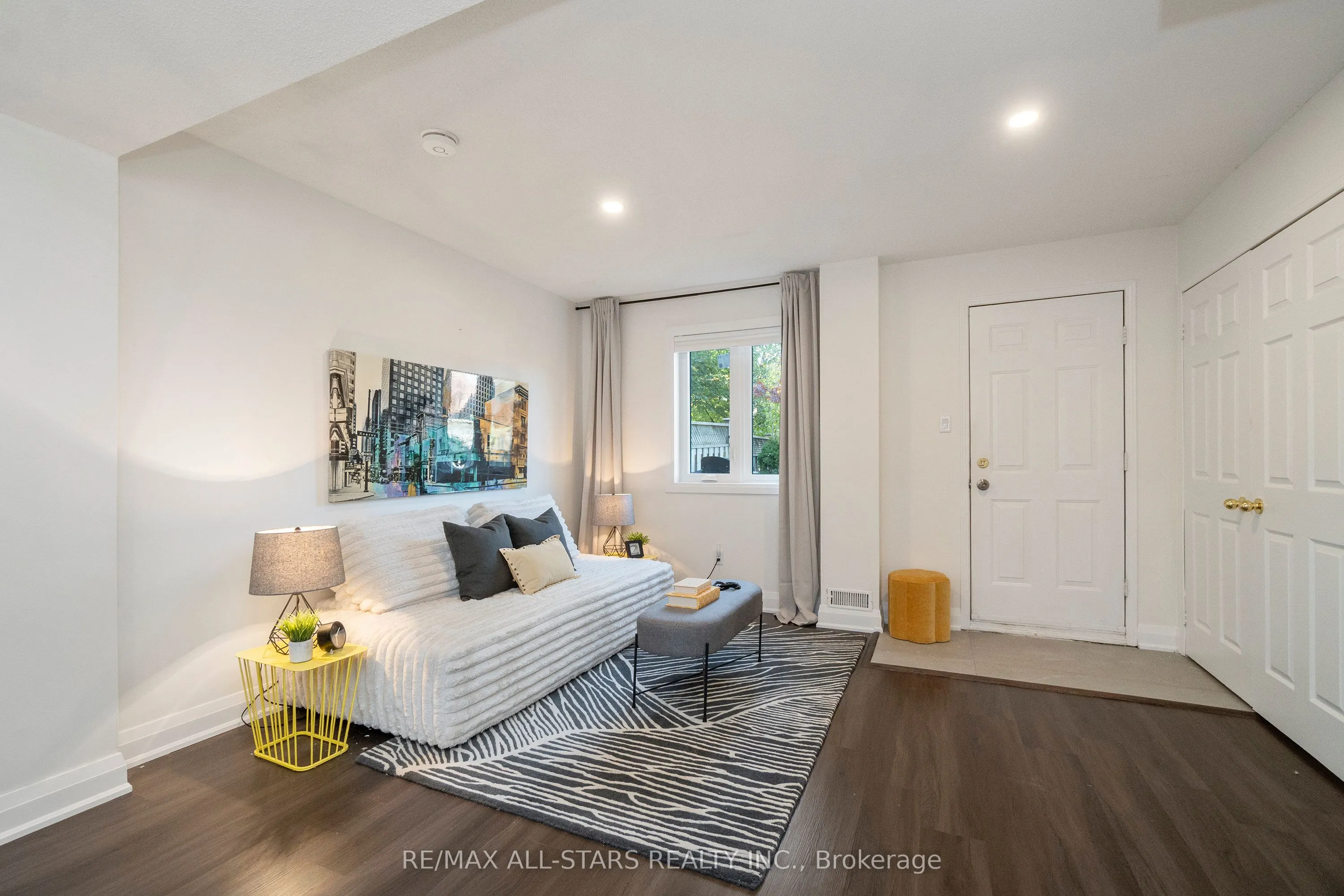21 Rougehaven Way, #10
