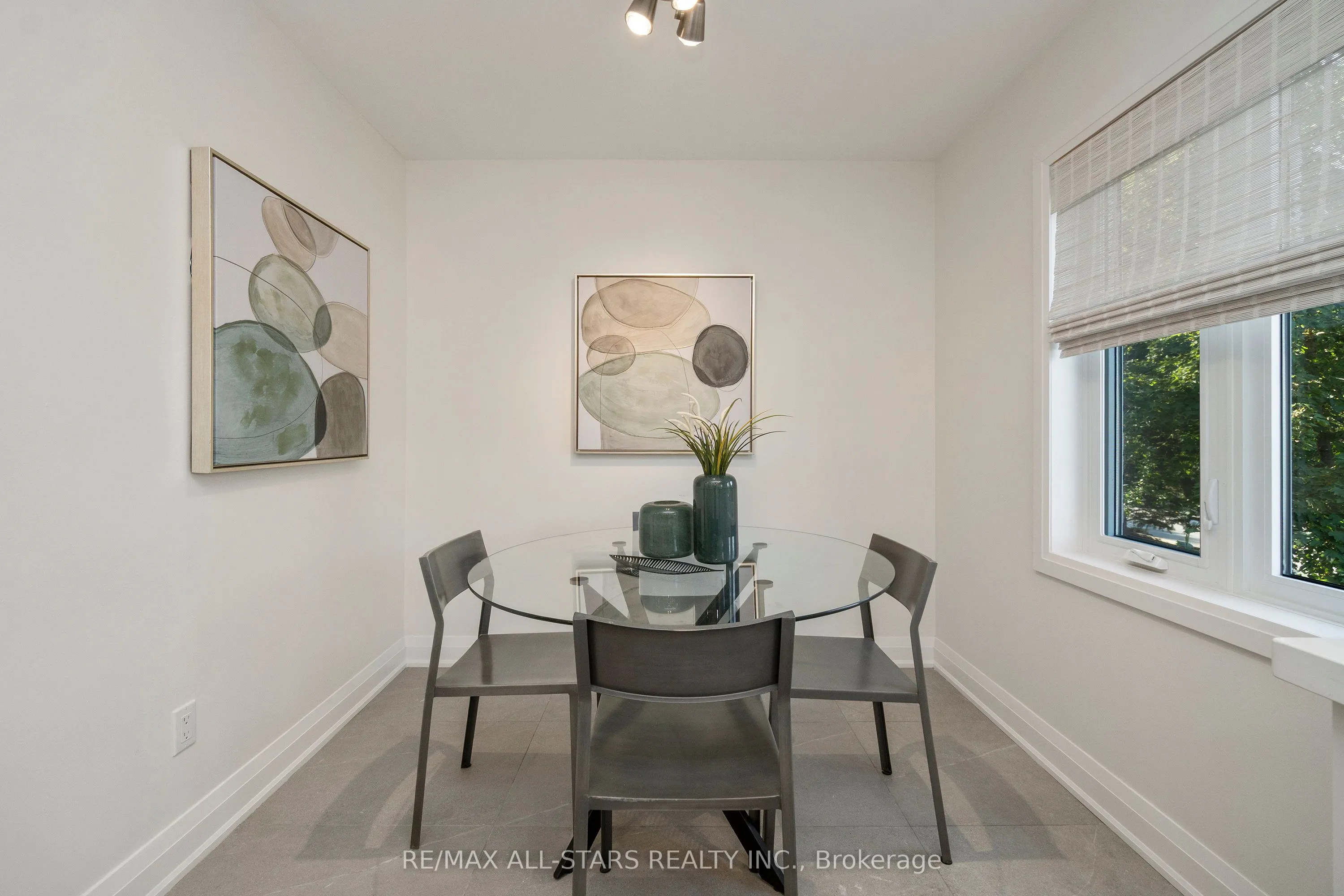 21 Rougehaven Way, #10