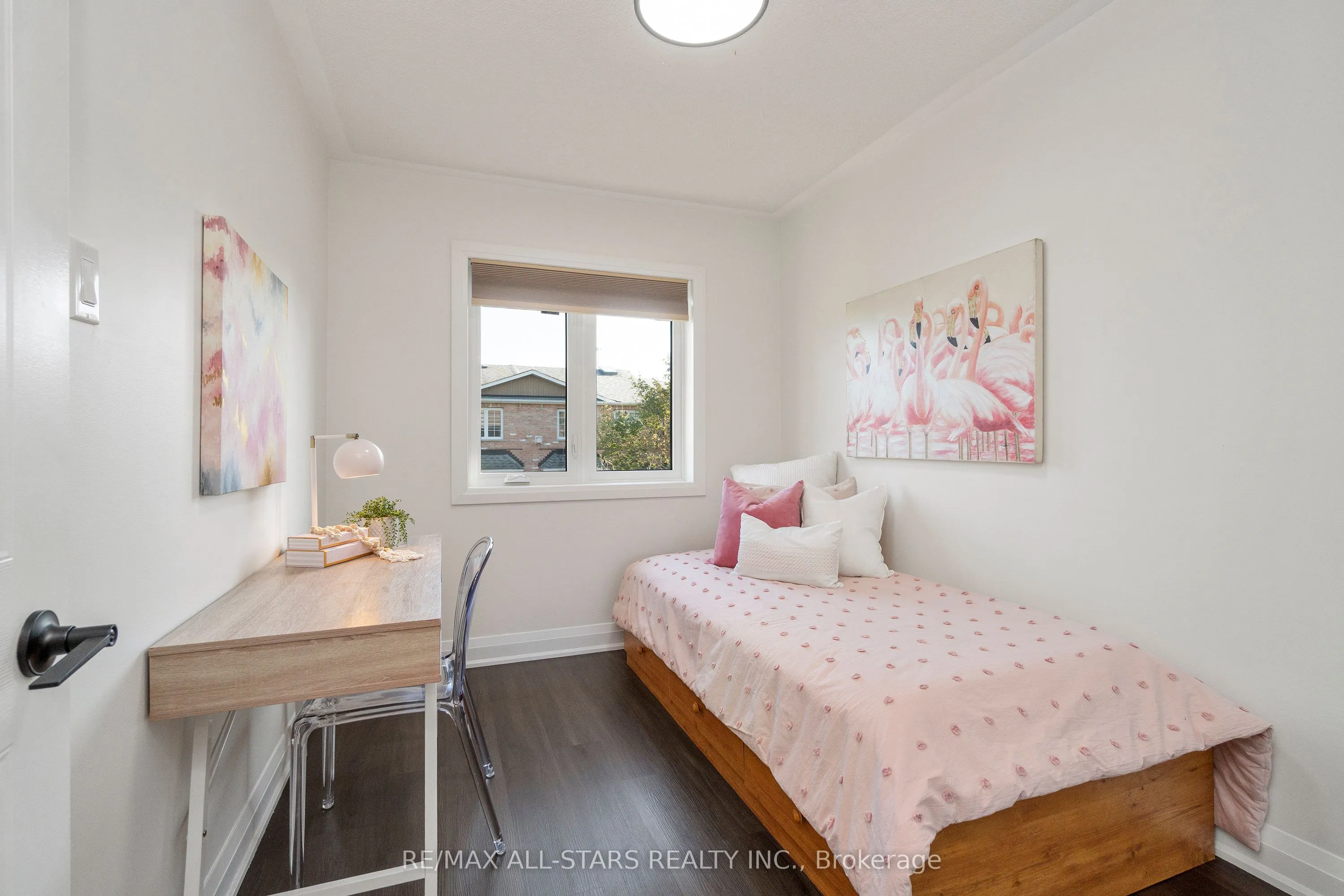 21 Rougehaven Way, #10