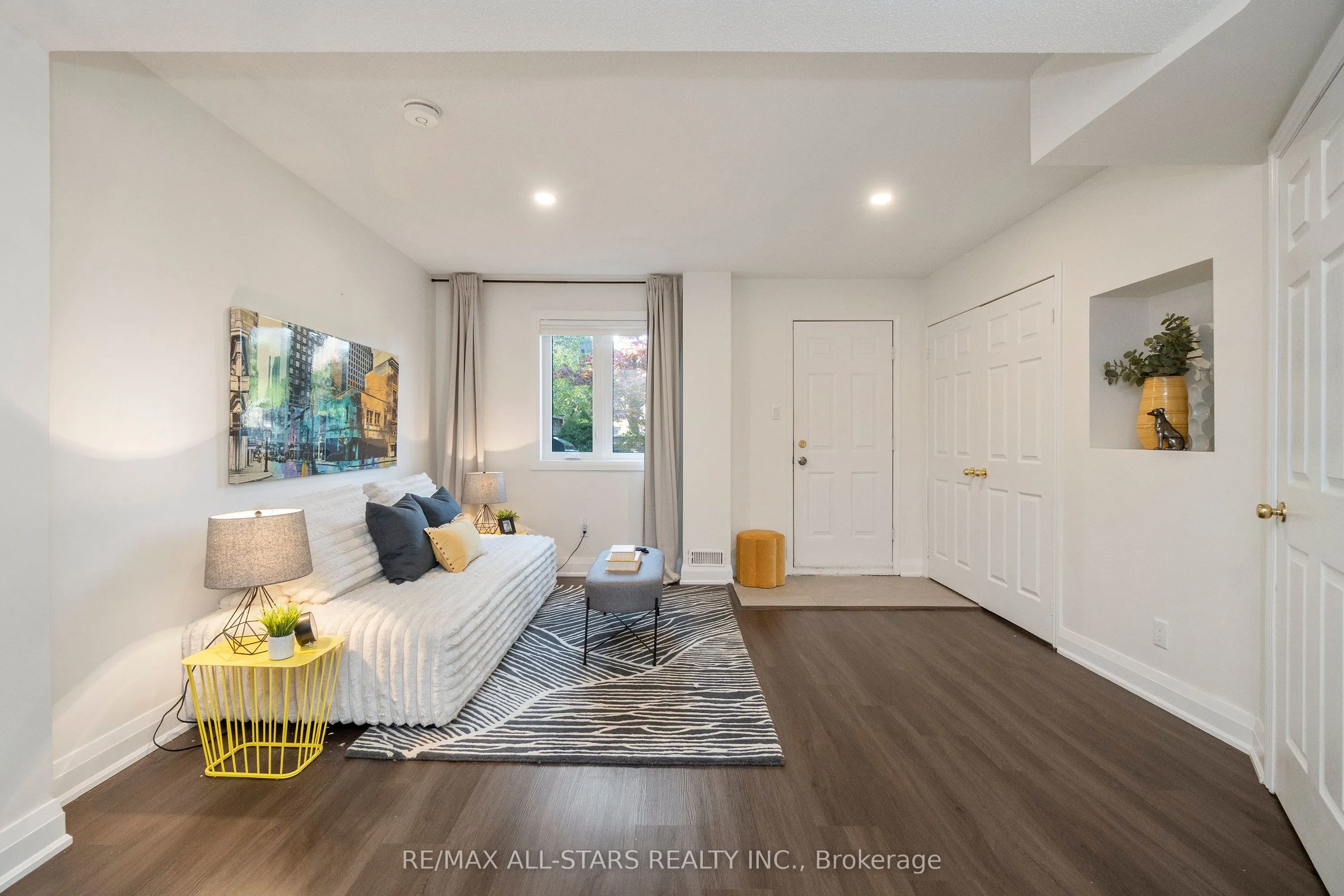 21 Rougehaven Way, #10