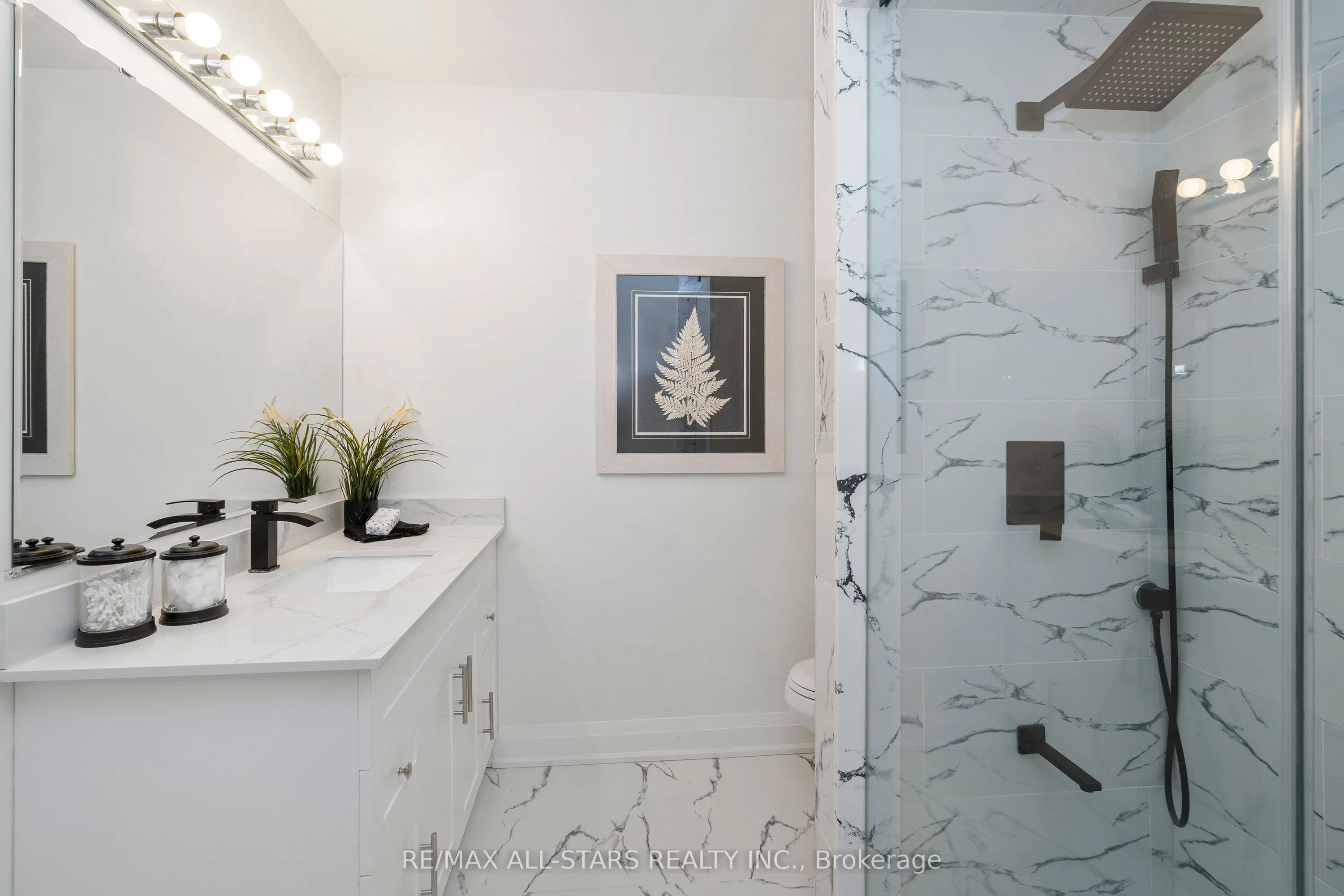 21 Rougehaven Way, #10