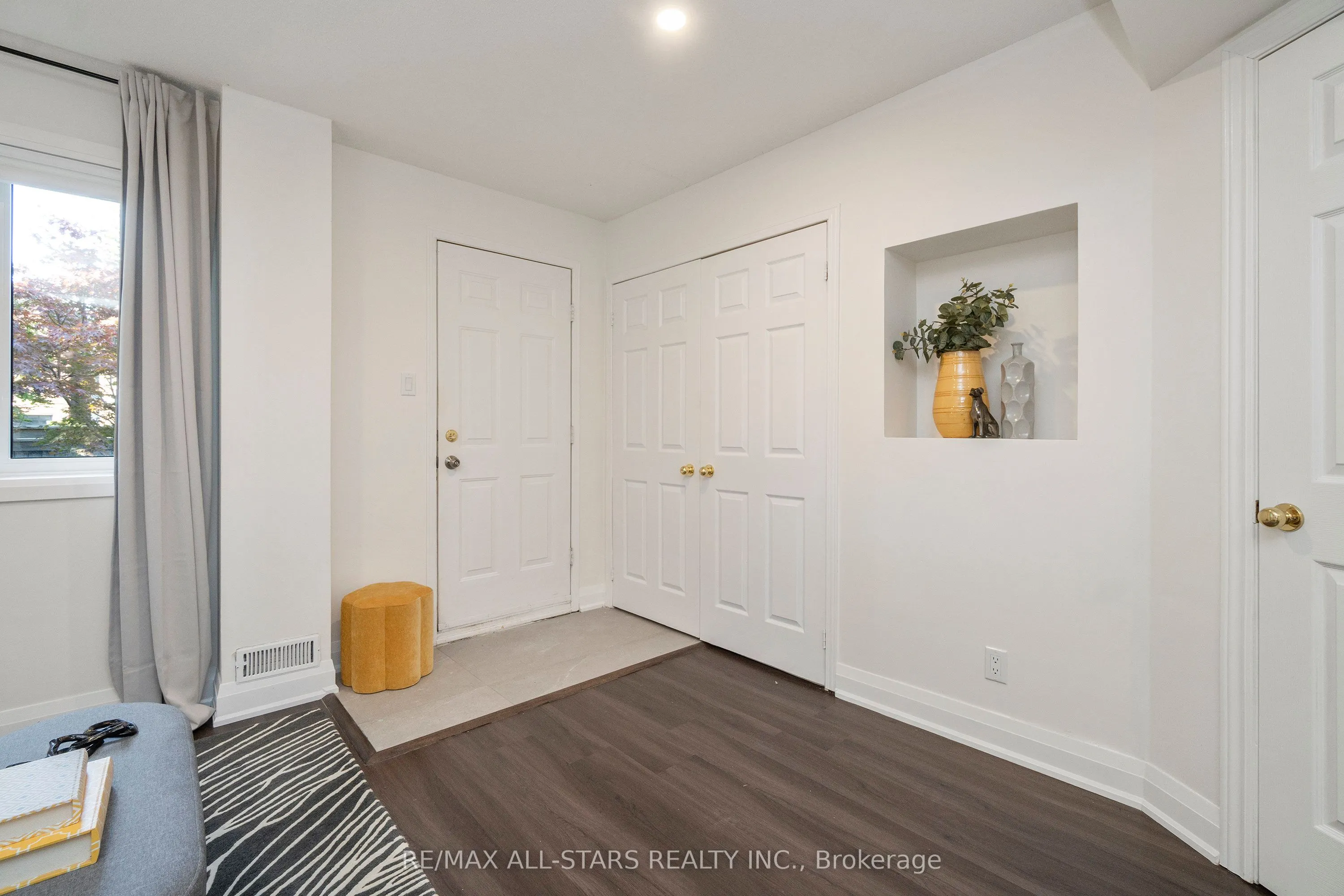 21 Rougehaven Way, #10