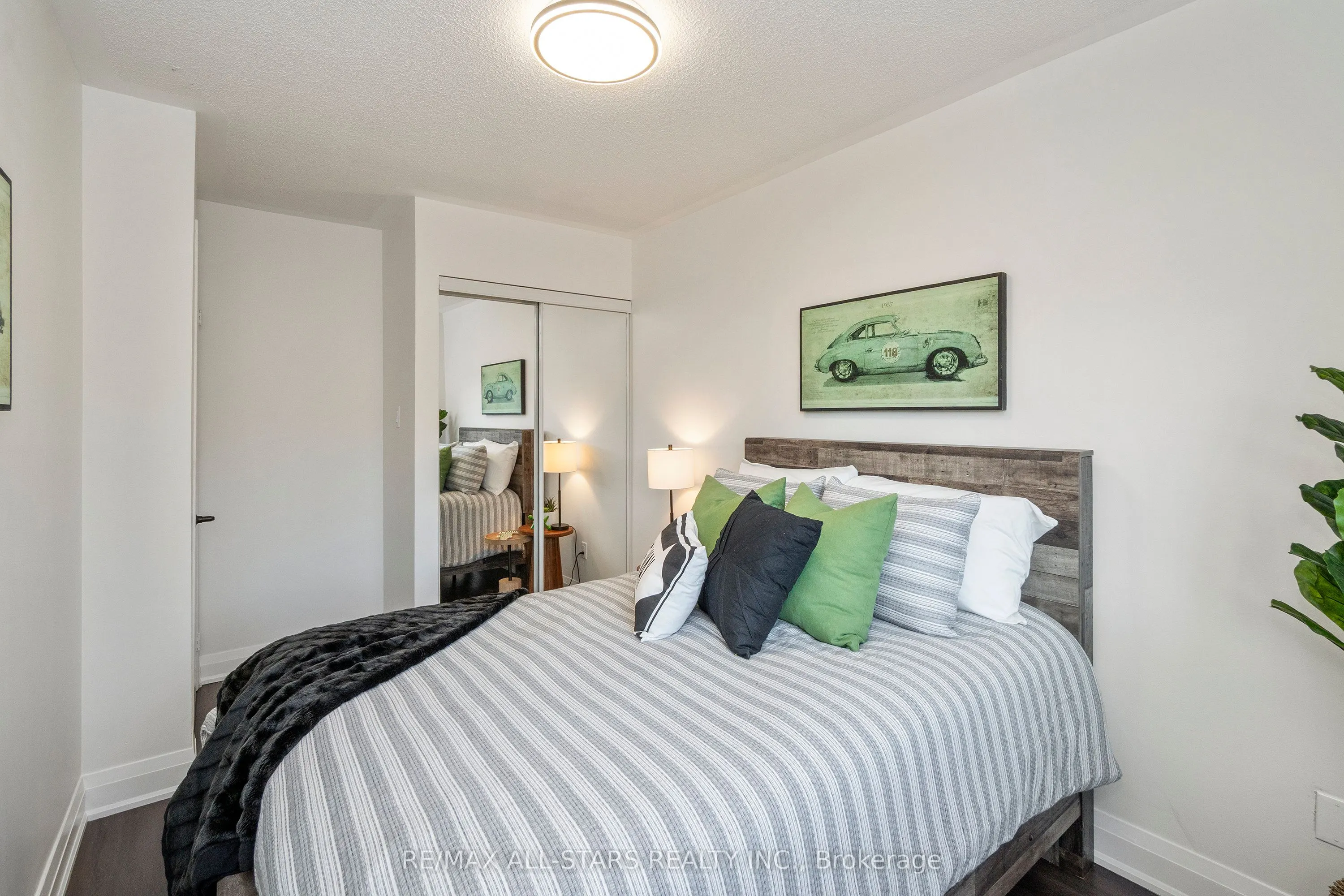 21 Rougehaven Way, #10