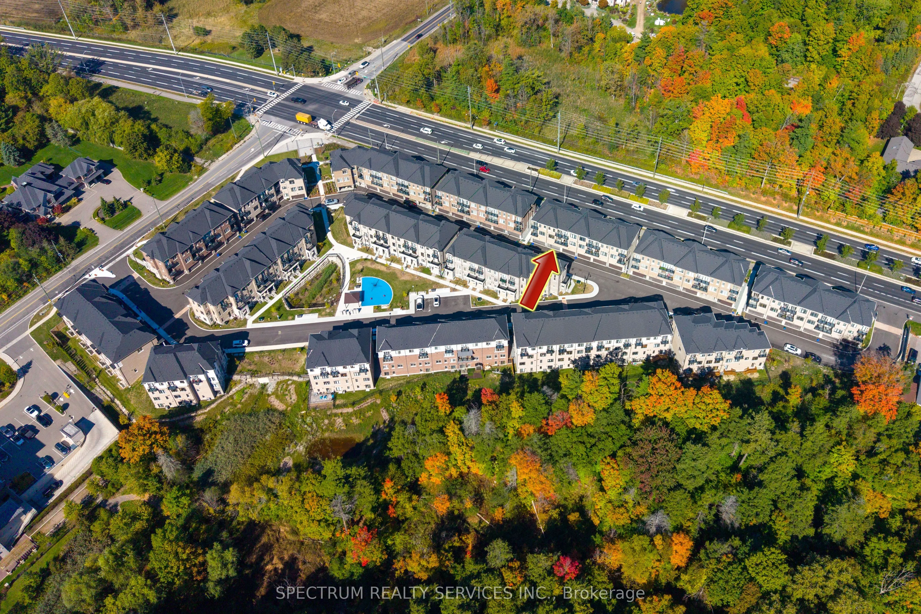 74 De La Roche Drive