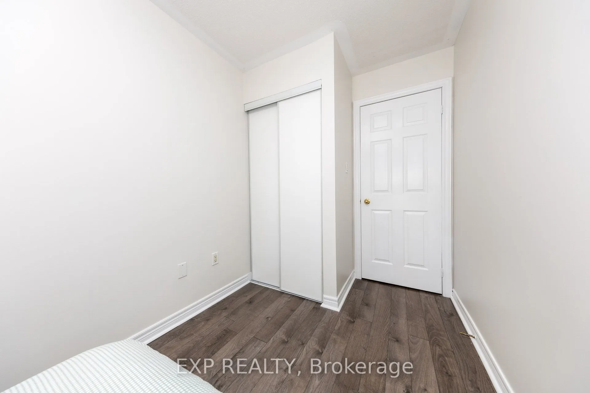 306 John Street, #158