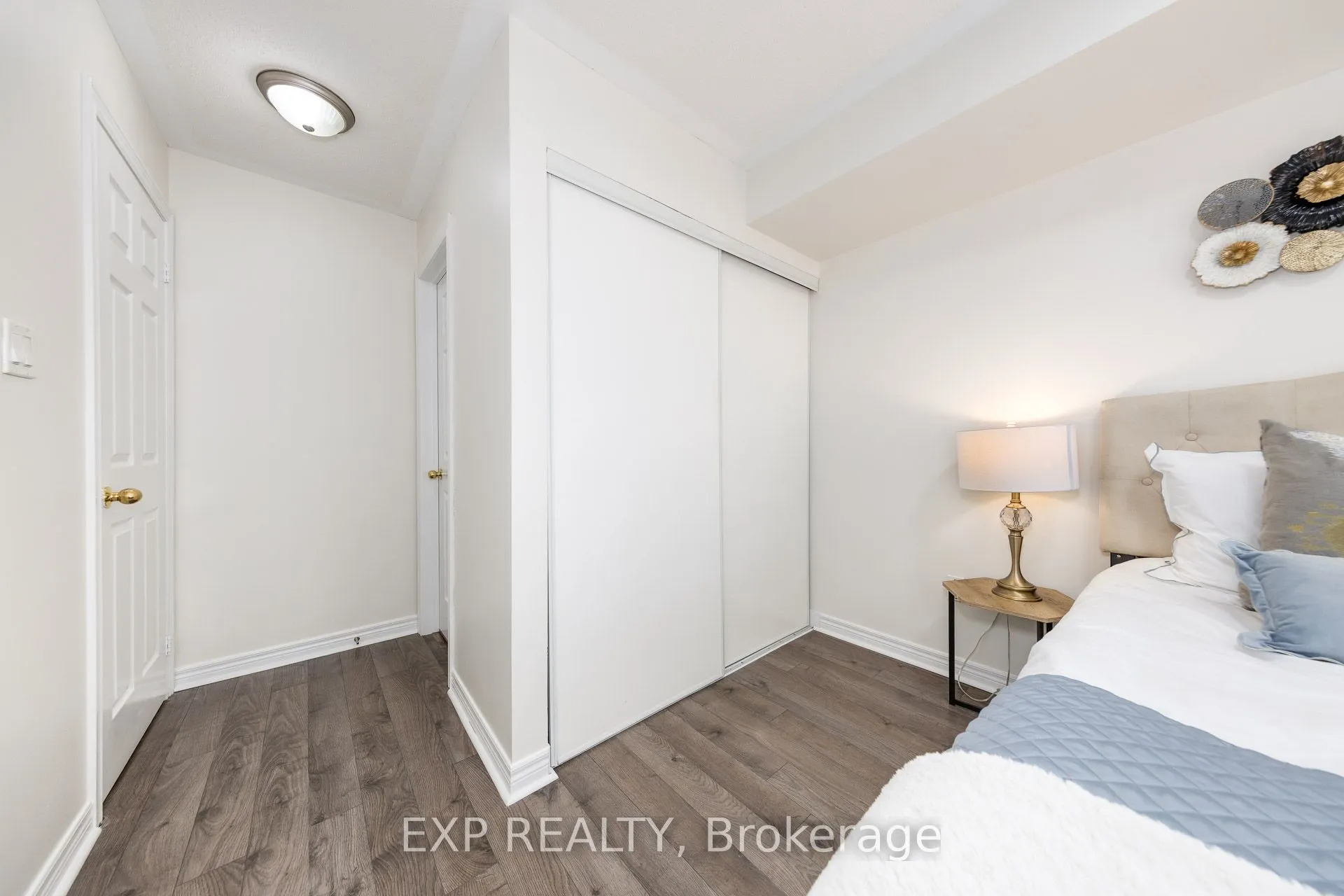 306 John Street, #158
