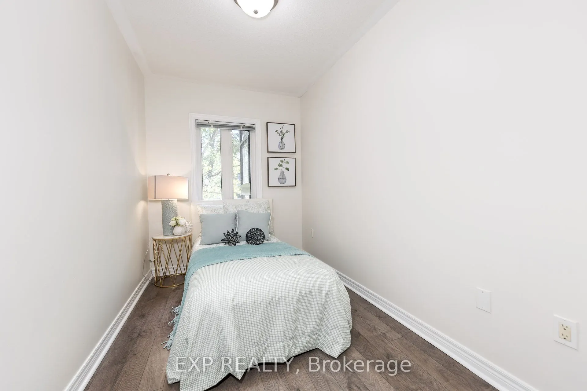 306 John Street, #158