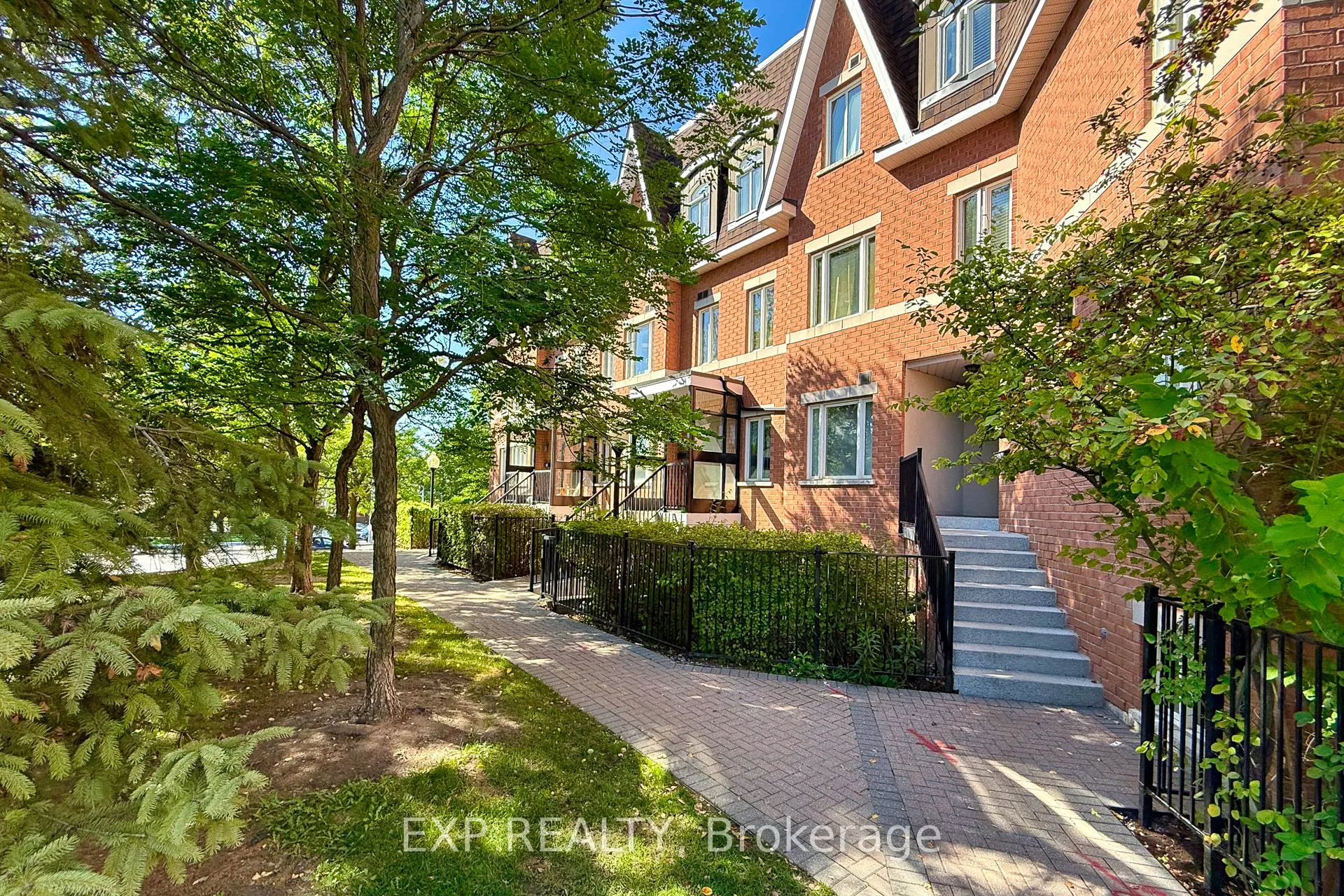 306 John Street, #158