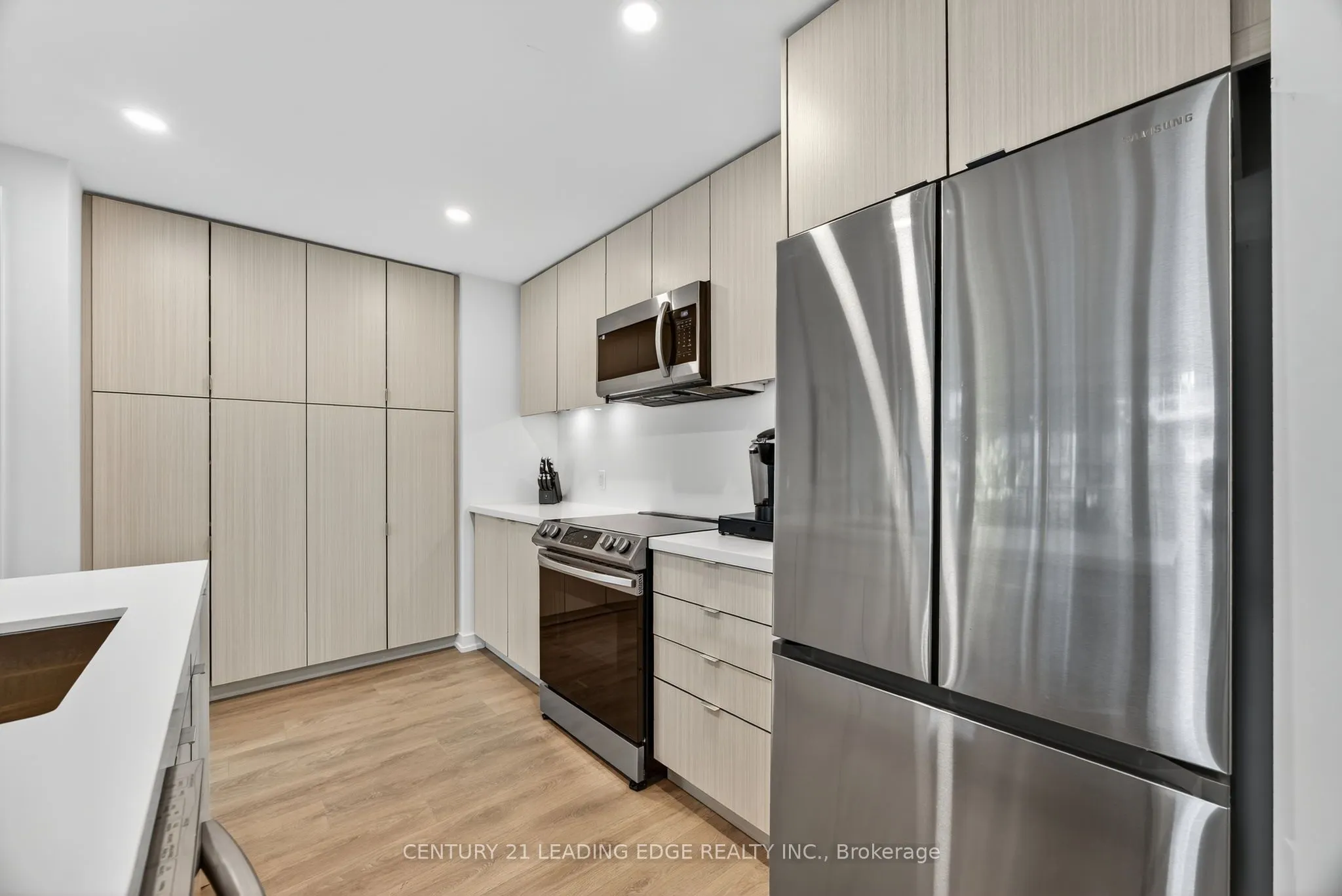 415 Sea Ray Avenue, #228