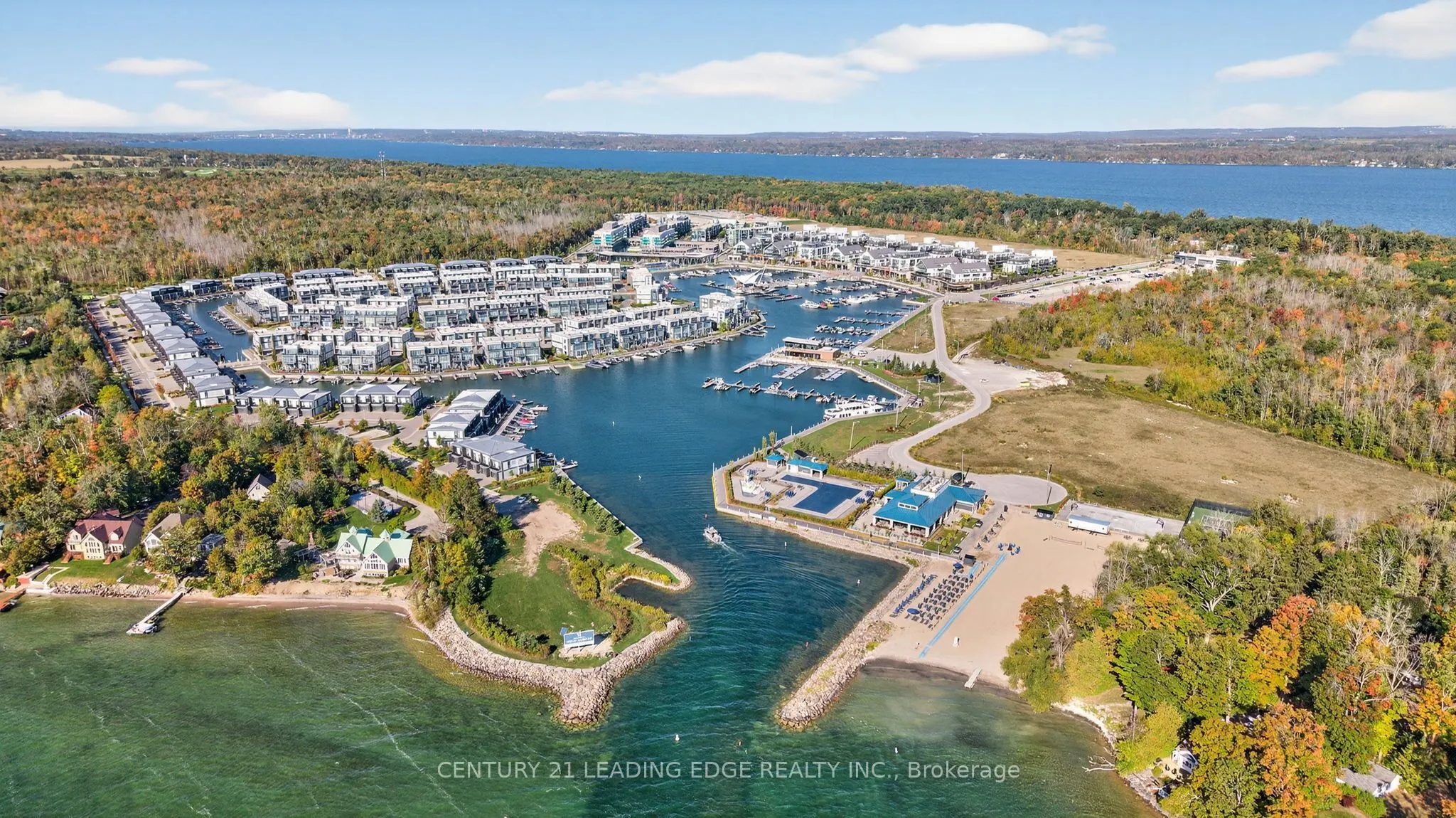 415 Sea Ray Avenue, #228