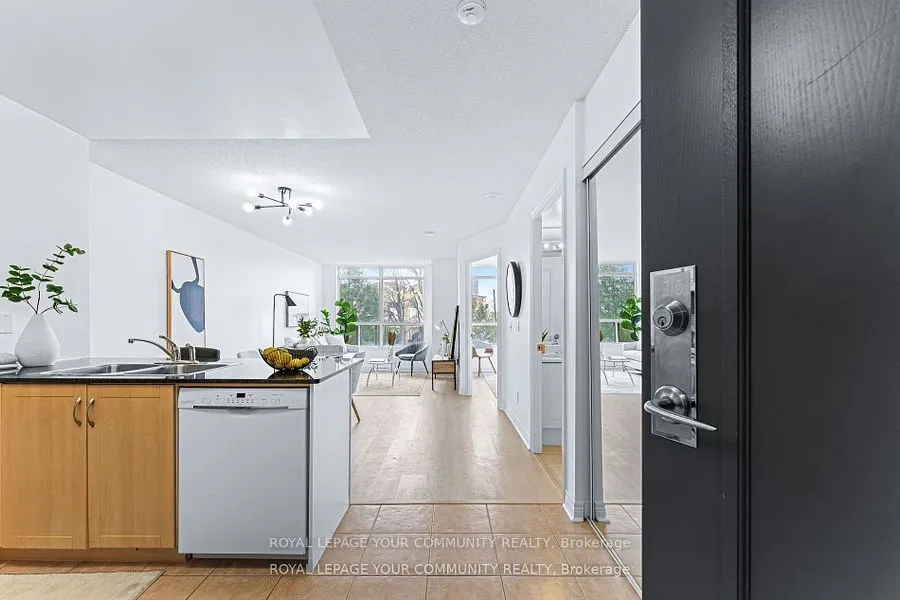50 Disera Drive, #215