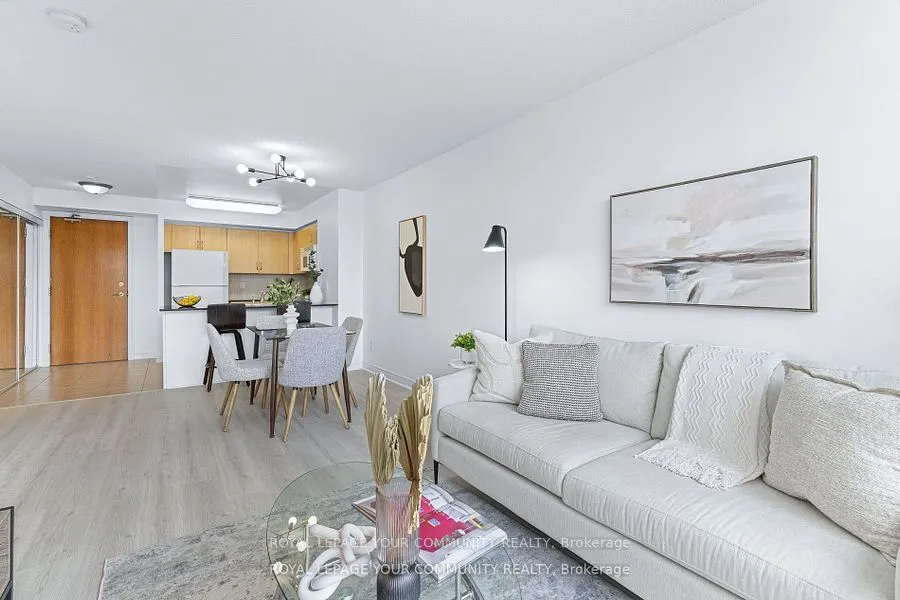 50 Disera Drive, #215
