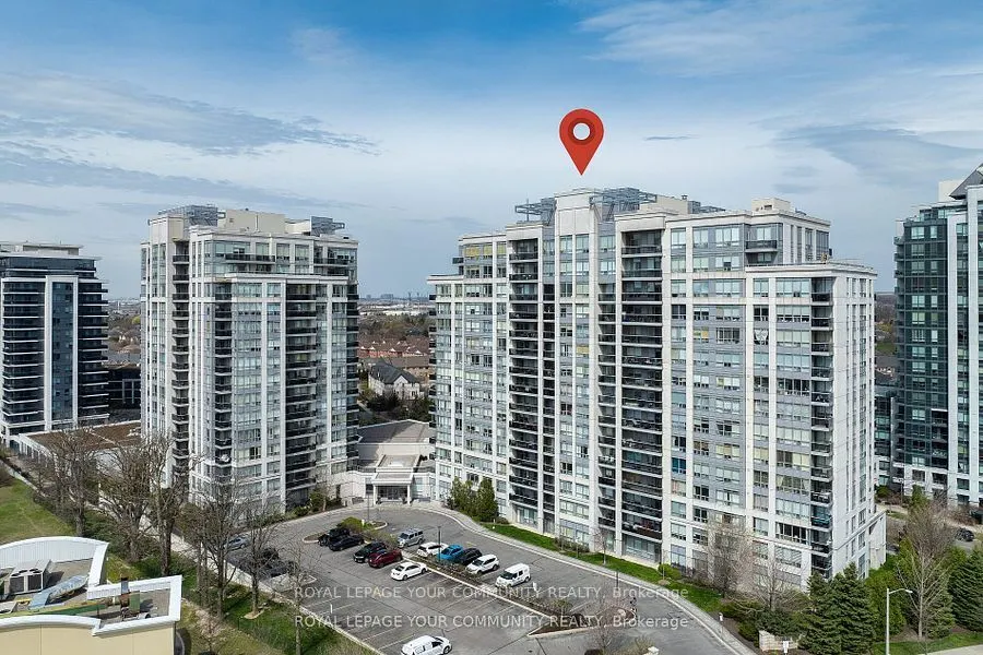 50 Disera Drive, #215