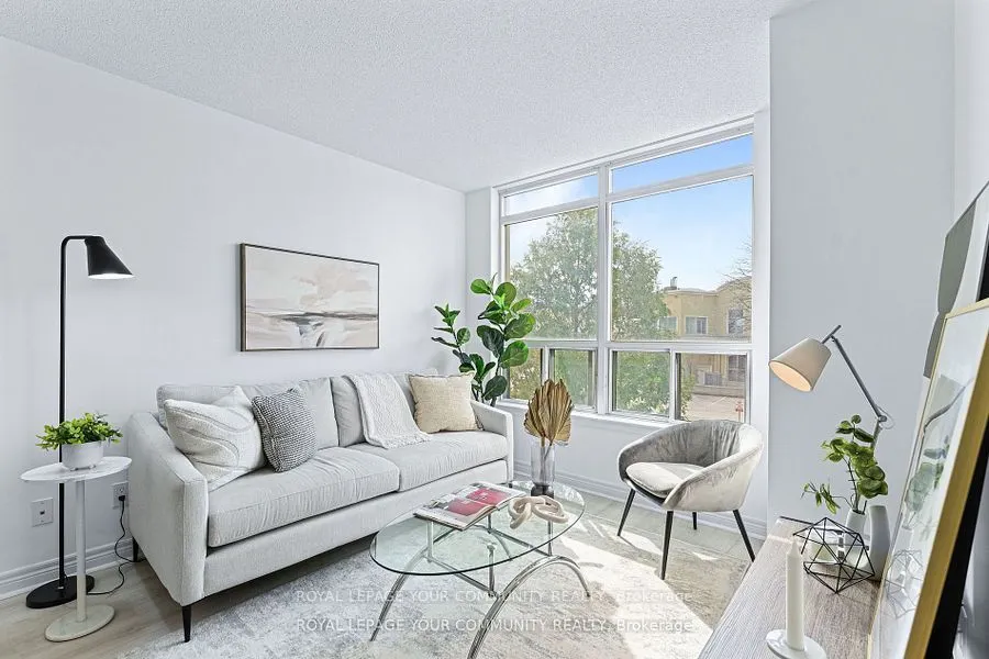 50 Disera Drive, #215