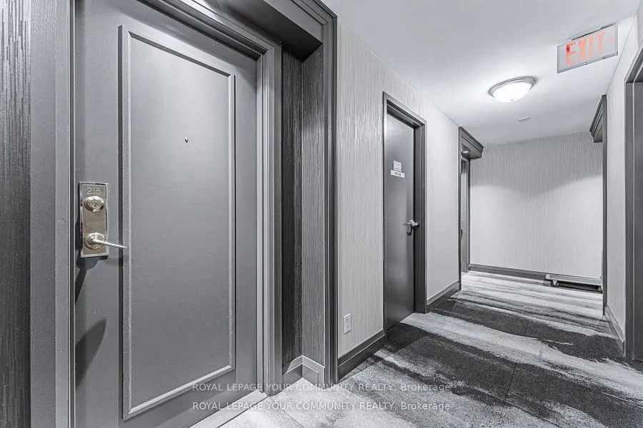 50 Disera Drive, #215