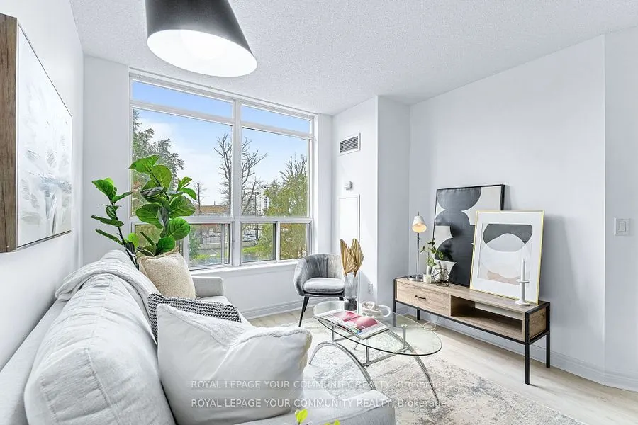 50 Disera Drive, #215