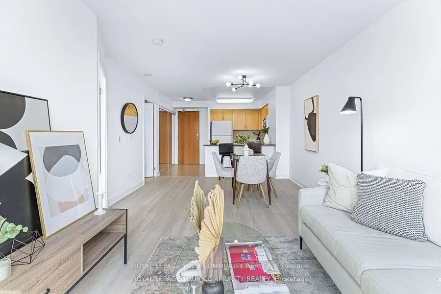 50 Disera Drive, #215