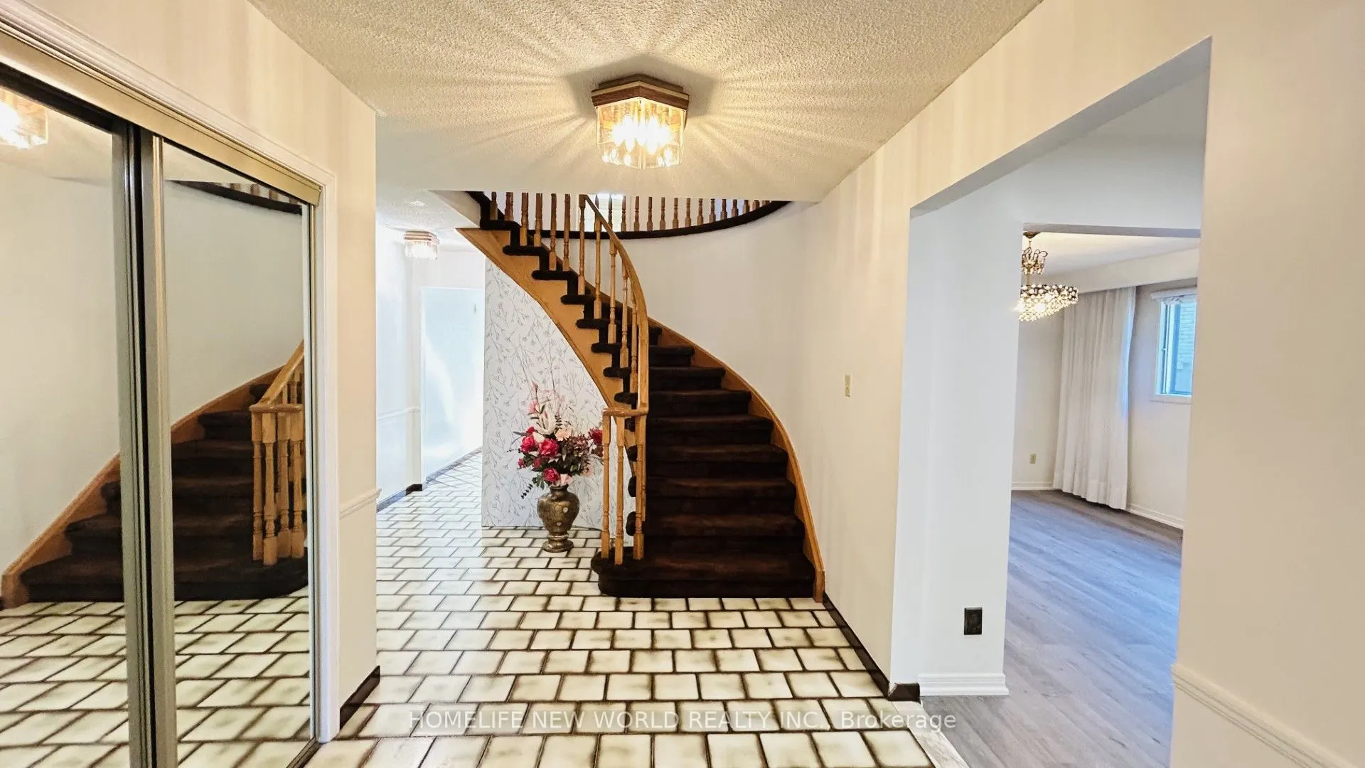 93 Willowbrook Road