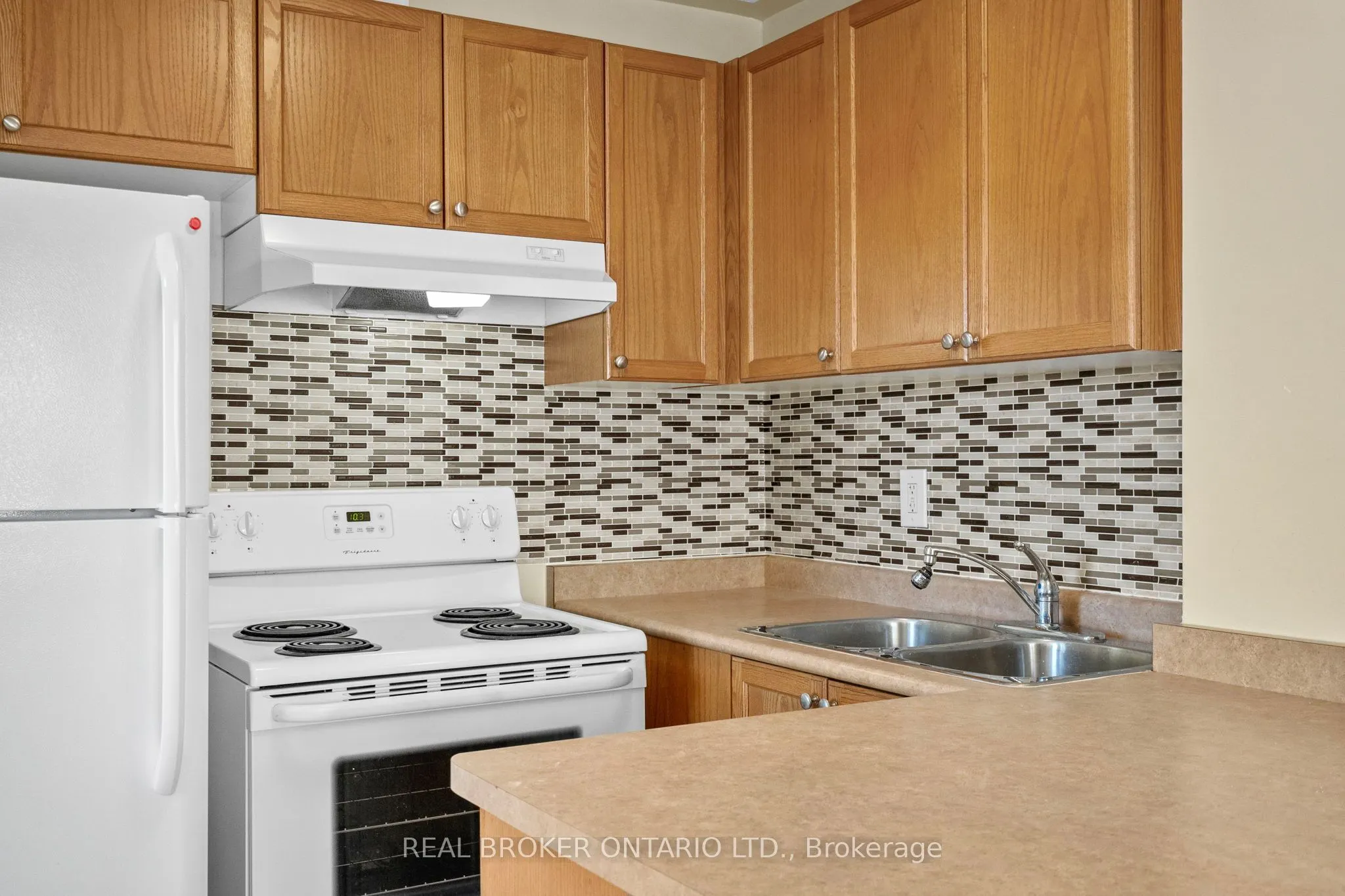 496 White's Hill Avenue, #Rear