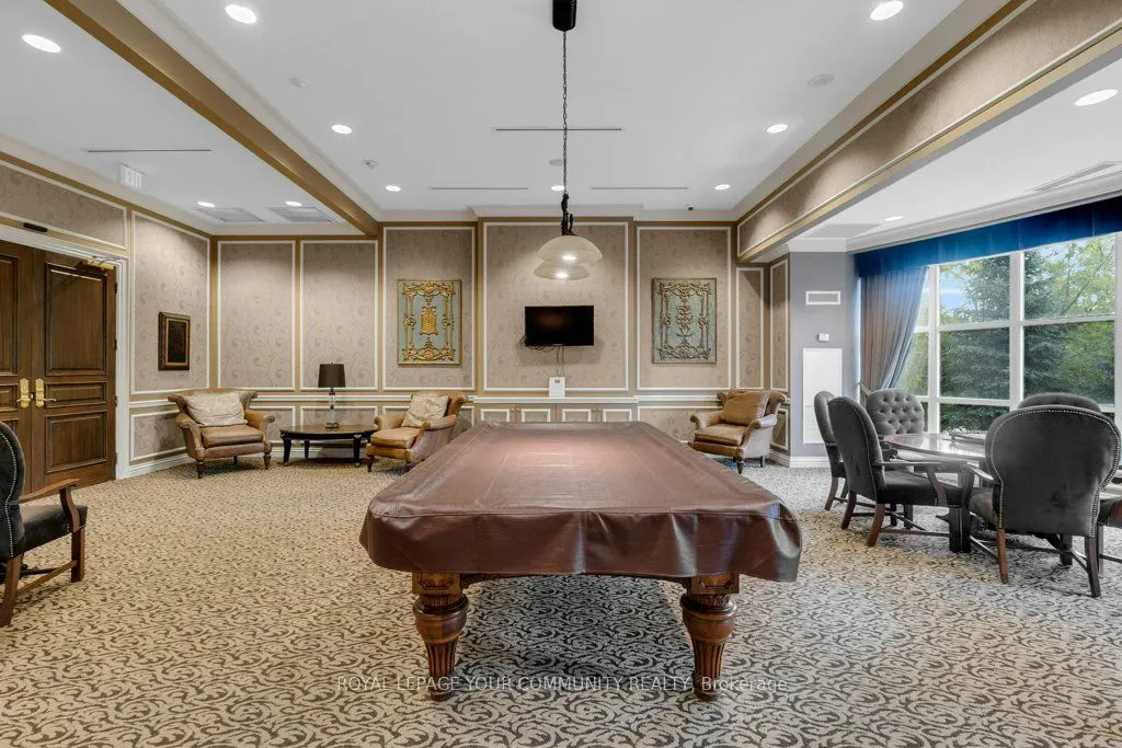 9235 Jane Street, #707