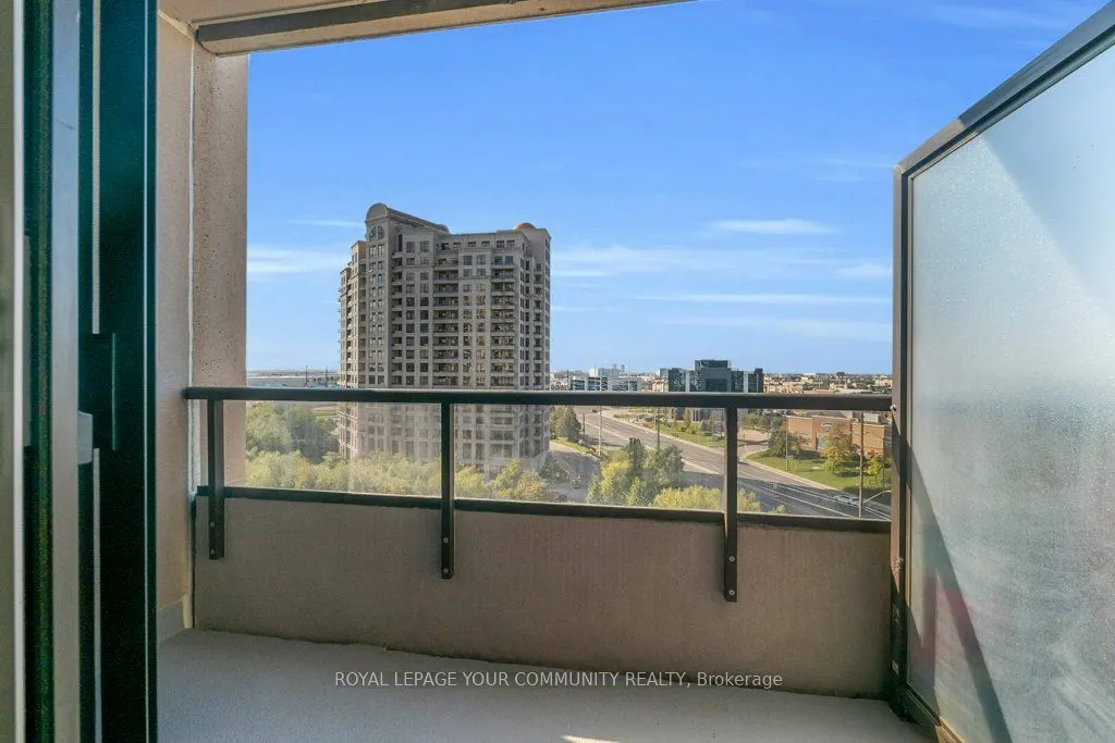 9235 Jane Street, #707