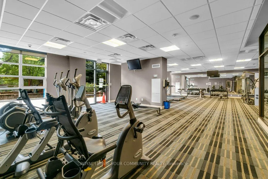 9235 Jane Street, #707