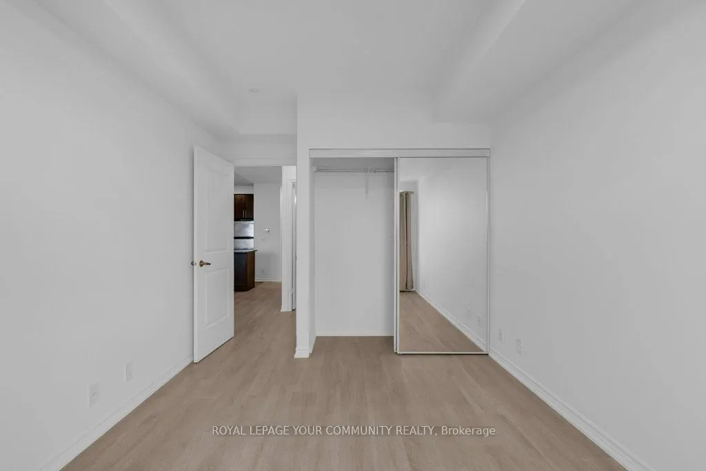 9235 Jane Street, #707