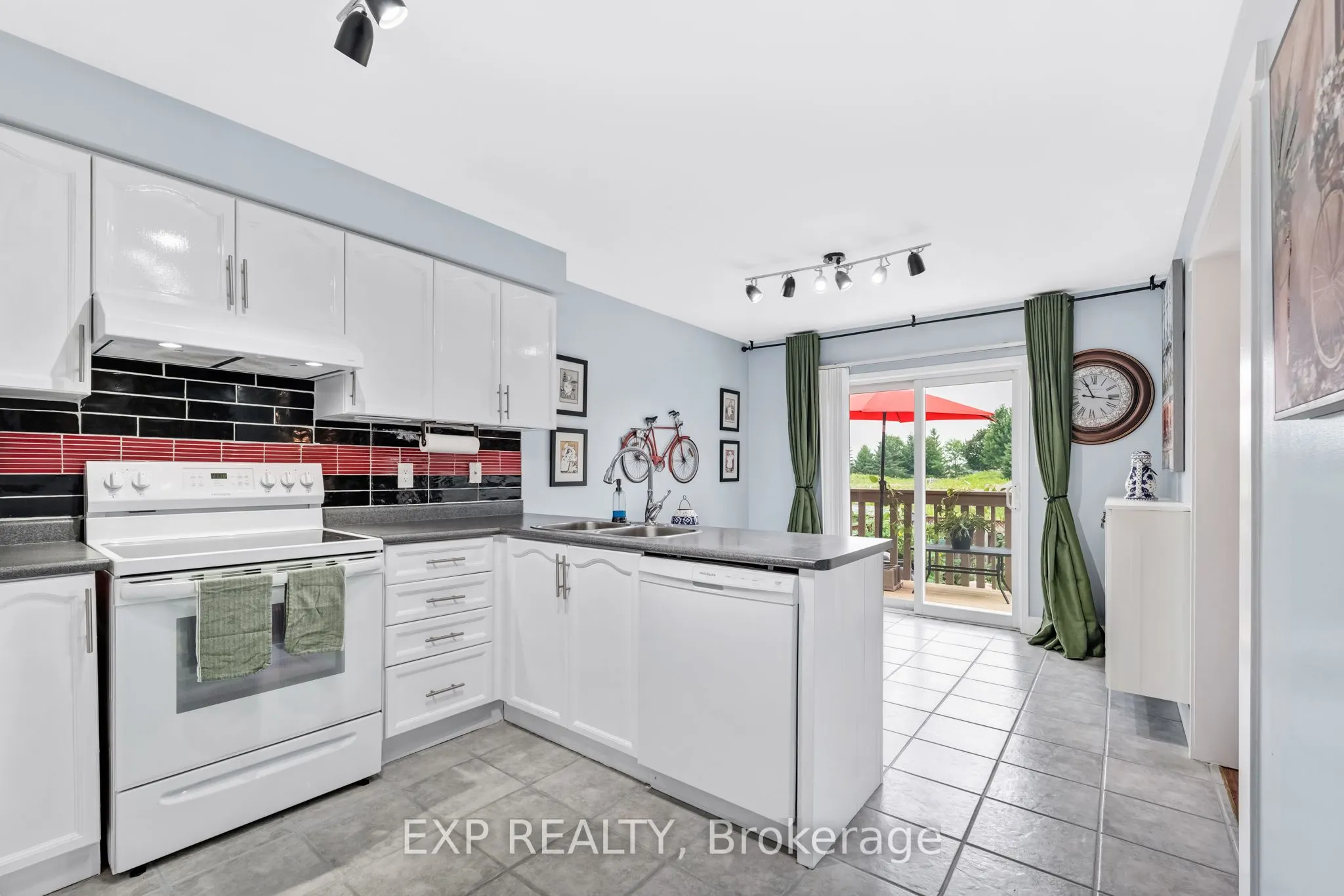 69 Clearmeadow Boulevard