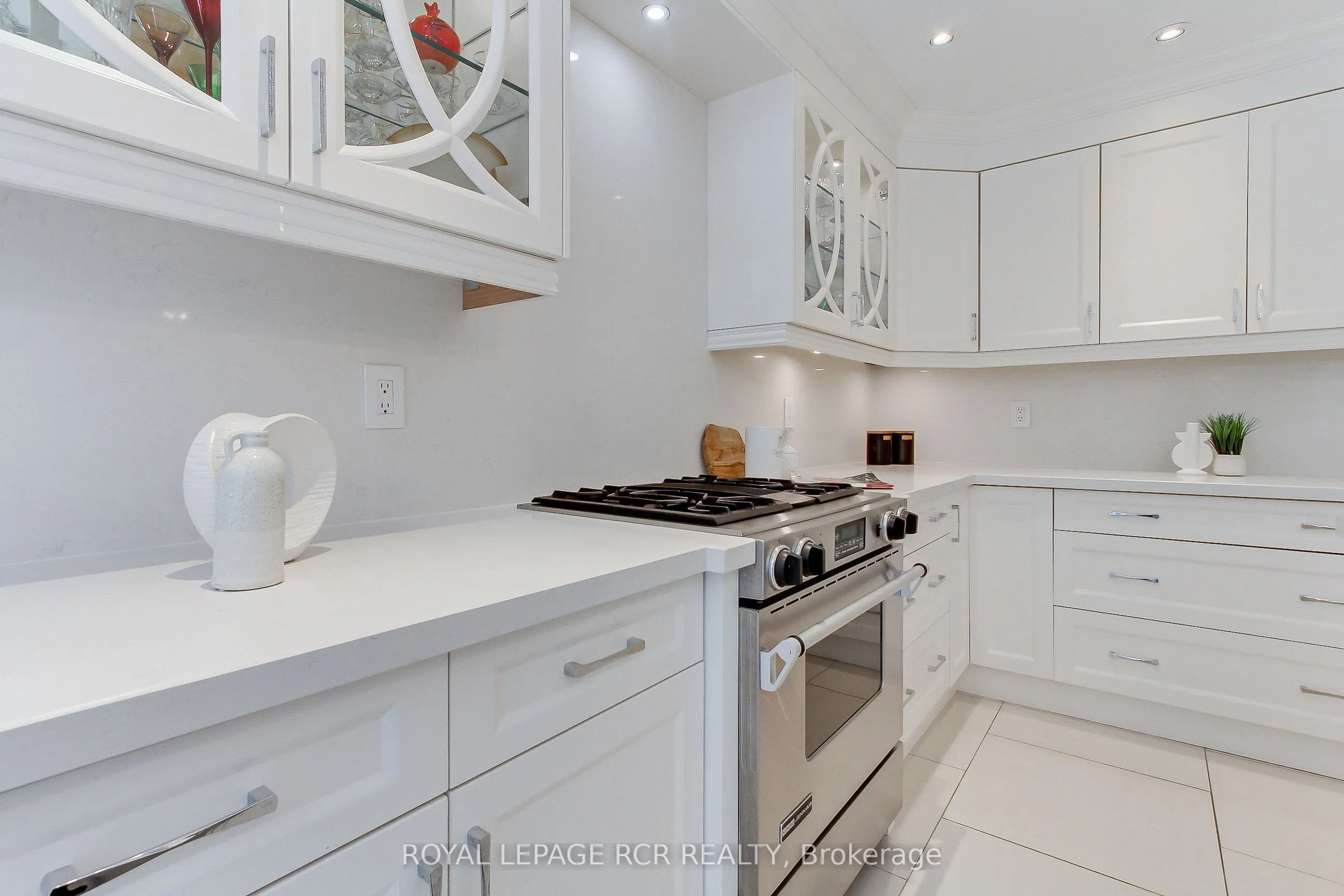 646 Brooker Ridge