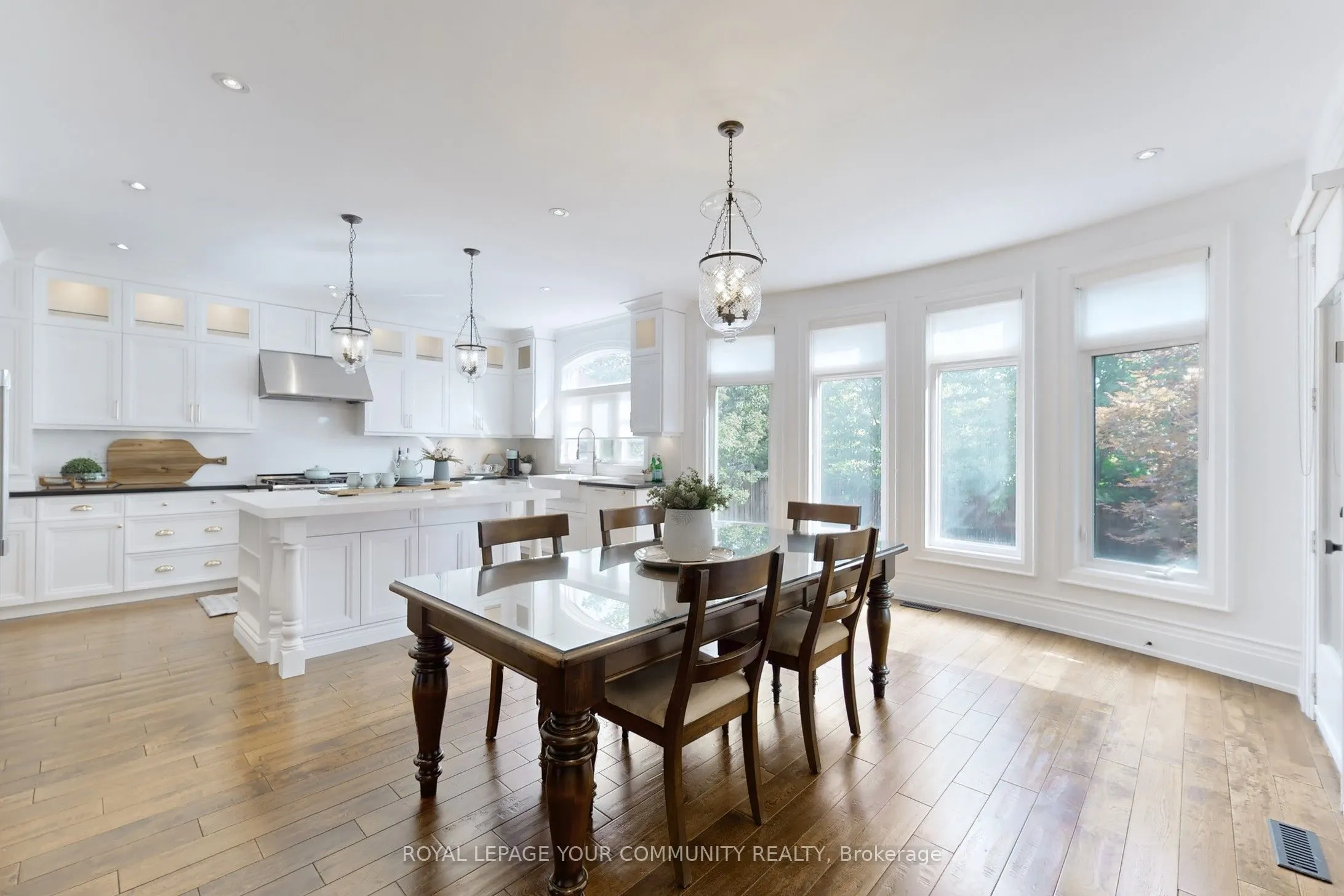 166 Grandvista Crescent