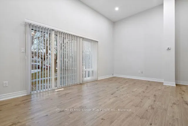 37 New Port Way, #71