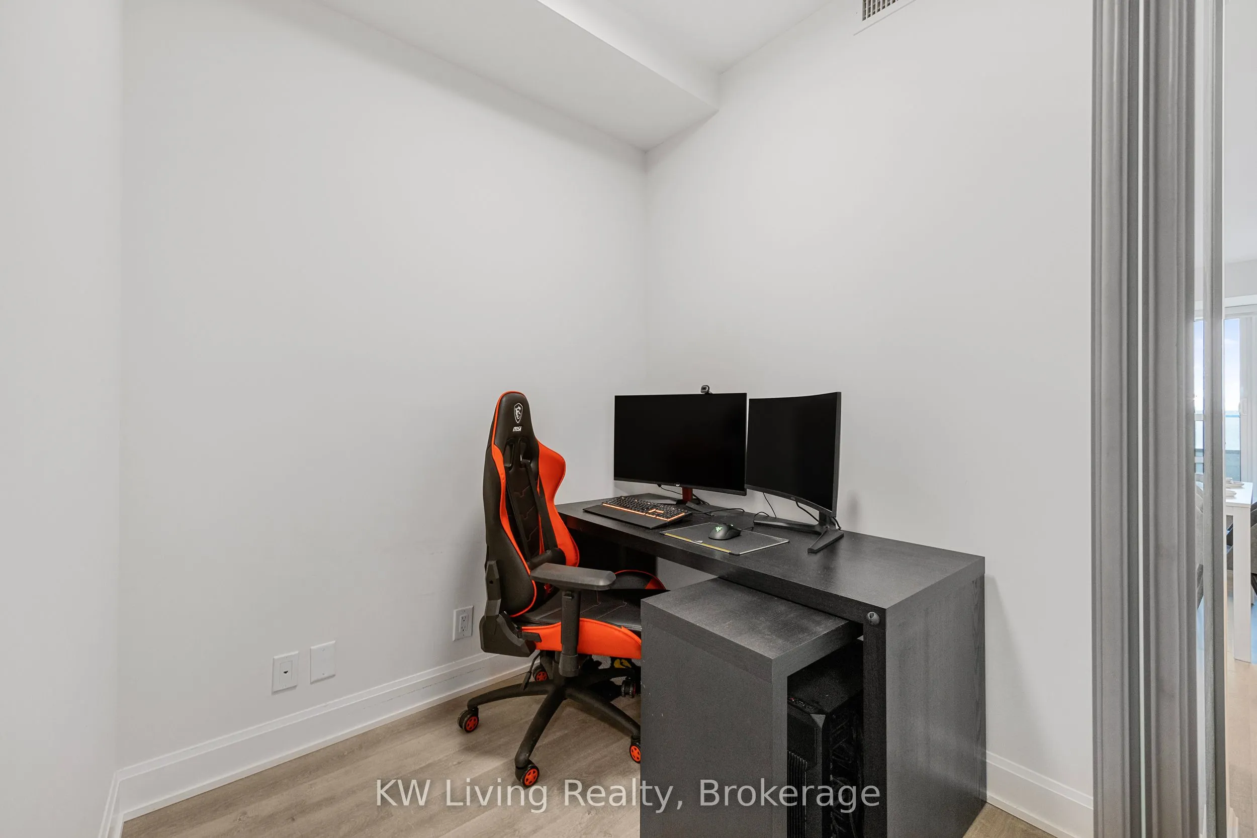 12 Gandhi Lane, #306