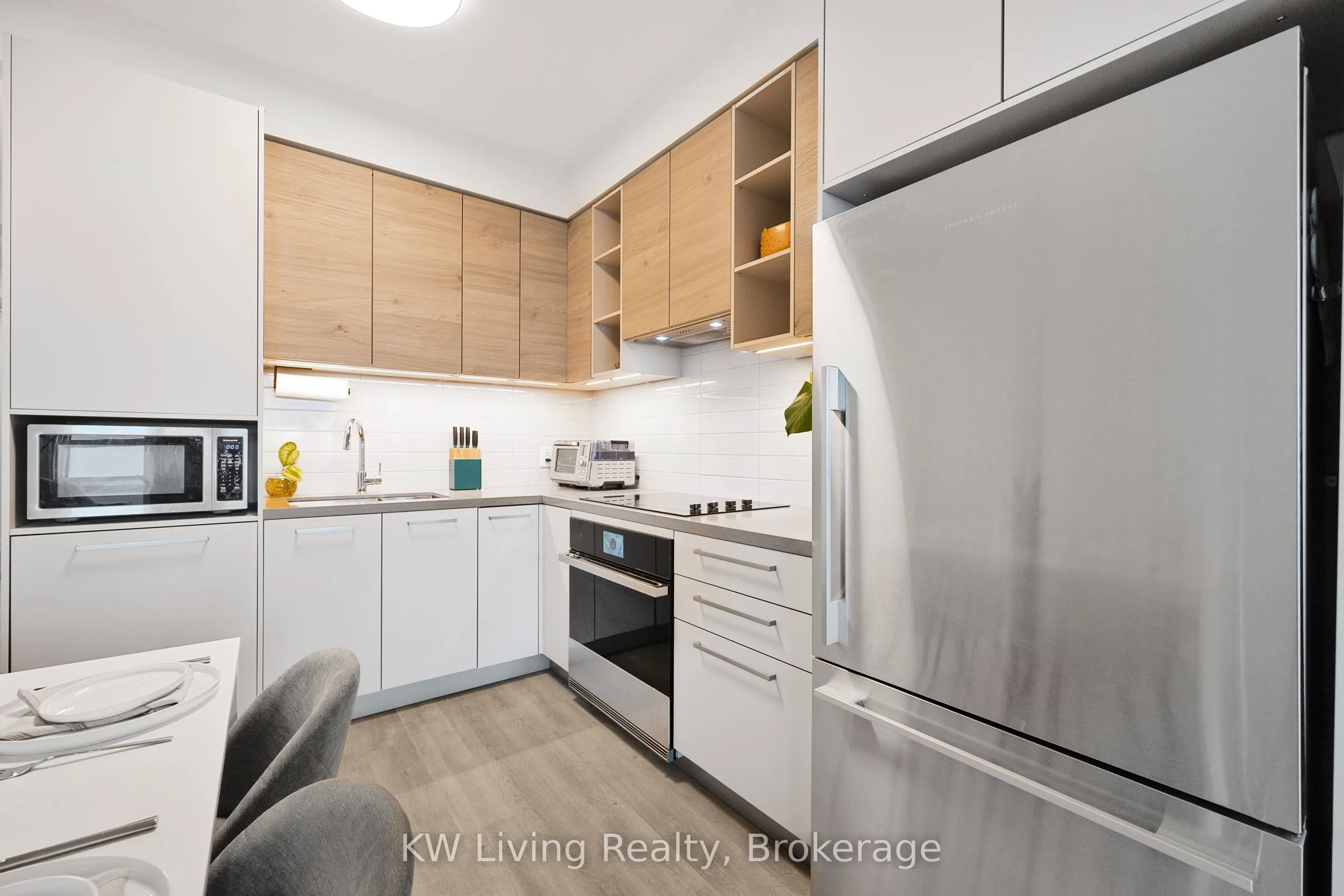 12 Gandhi Lane, #306